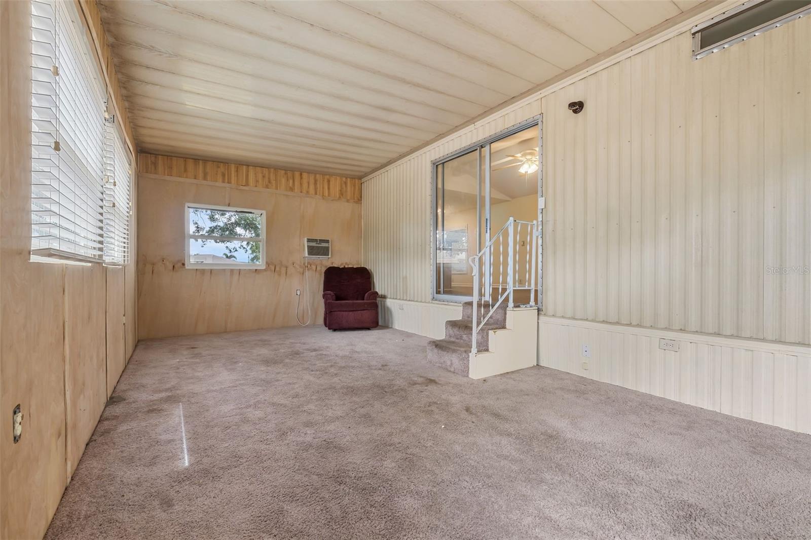 5741 E LAKE FOX DR, WINTER HAVEN, FL, 33884