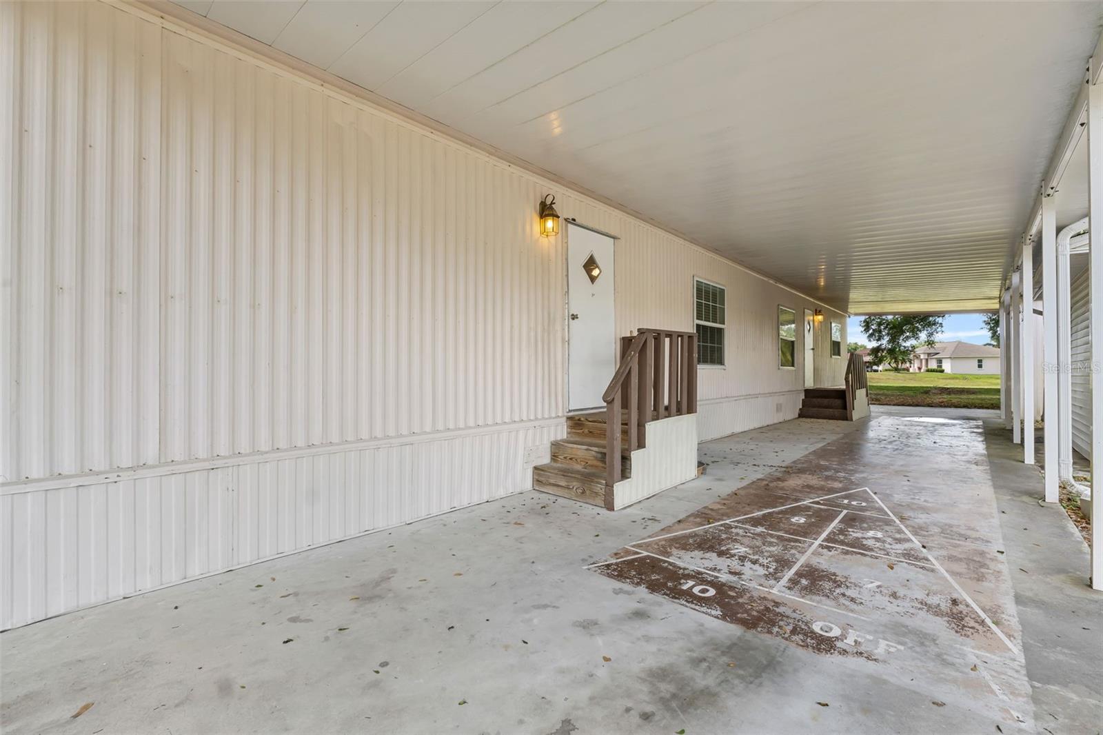 5741 E LAKE FOX DR, WINTER HAVEN, FL, 33884