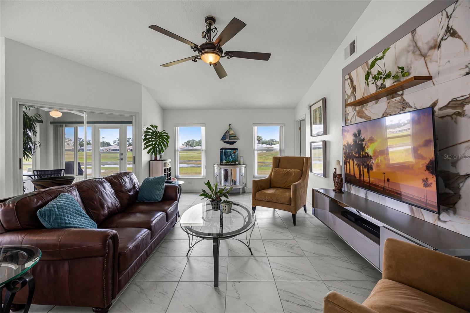 530 EASTLAKE DR, HAINES CITY, FL, 33844