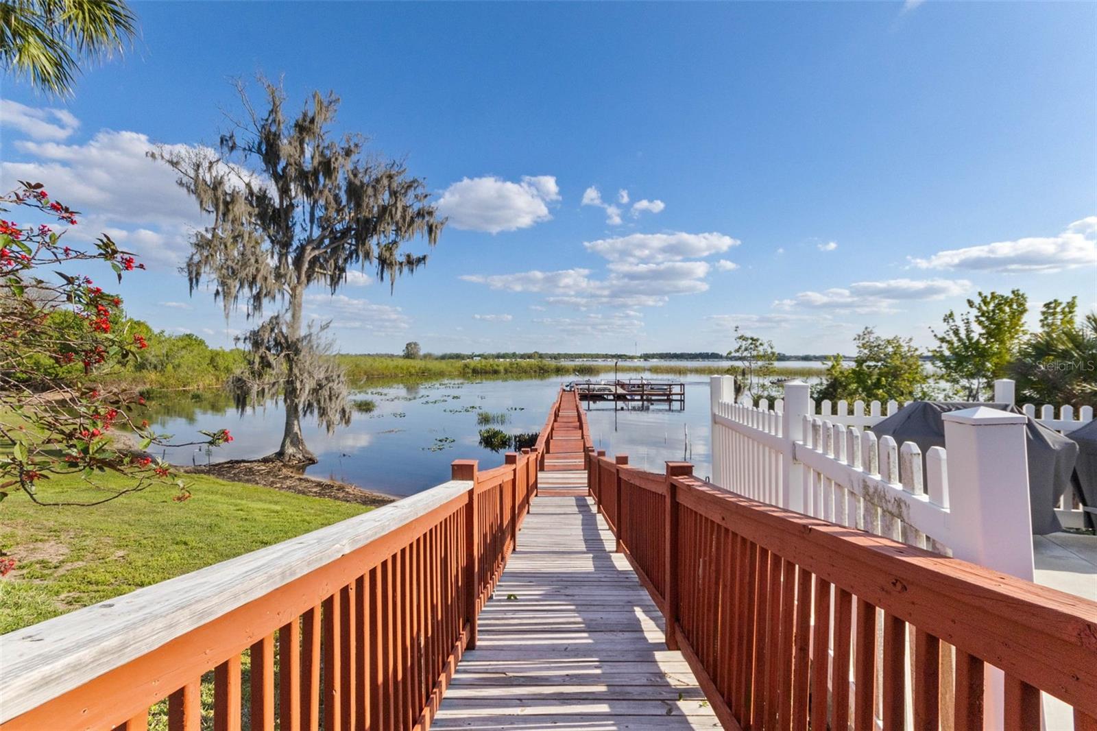 530 EASTLAKE DR, HAINES CITY, FL, 33844