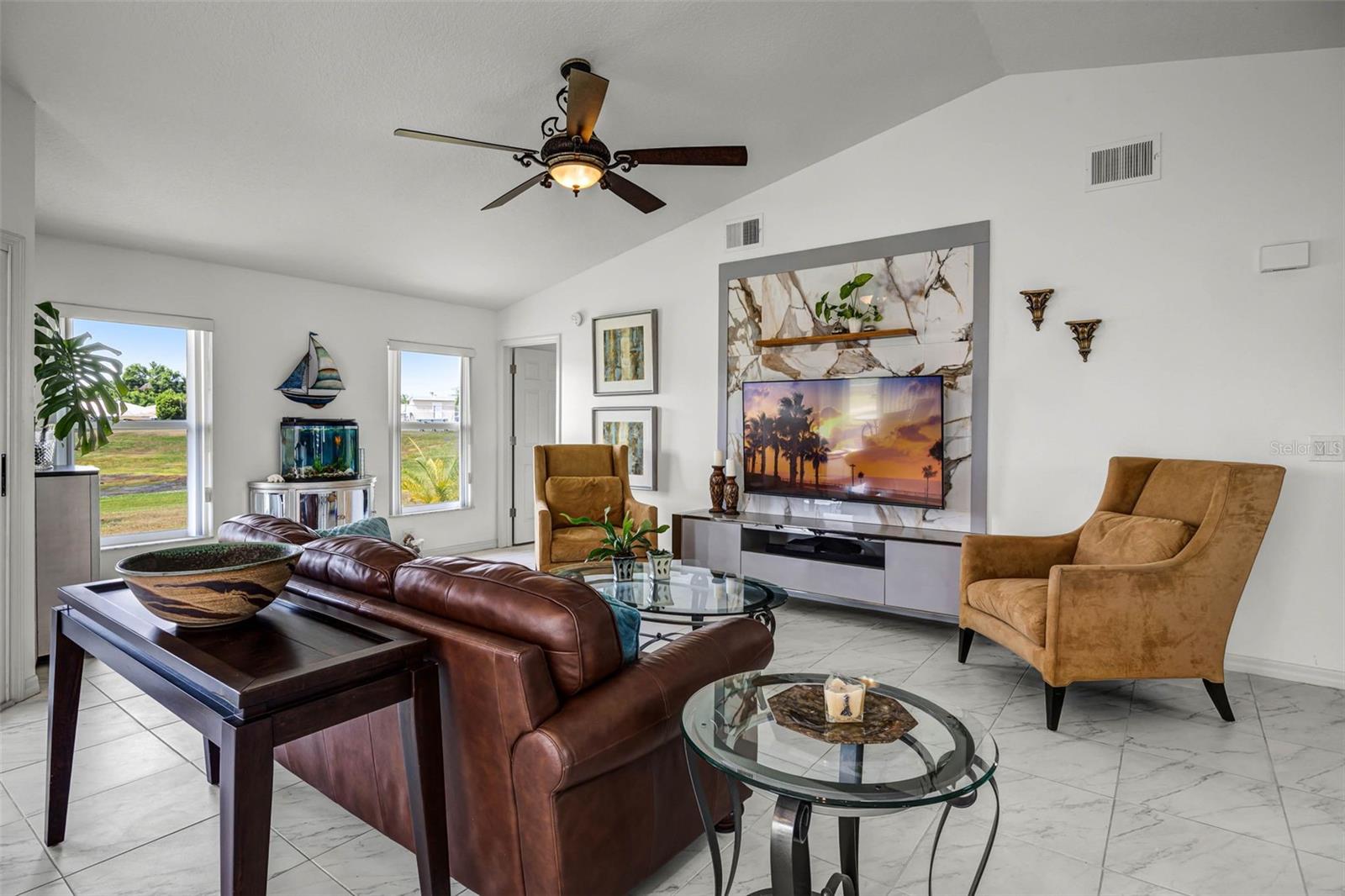 530 EASTLAKE DR, HAINES CITY, FL, 33844