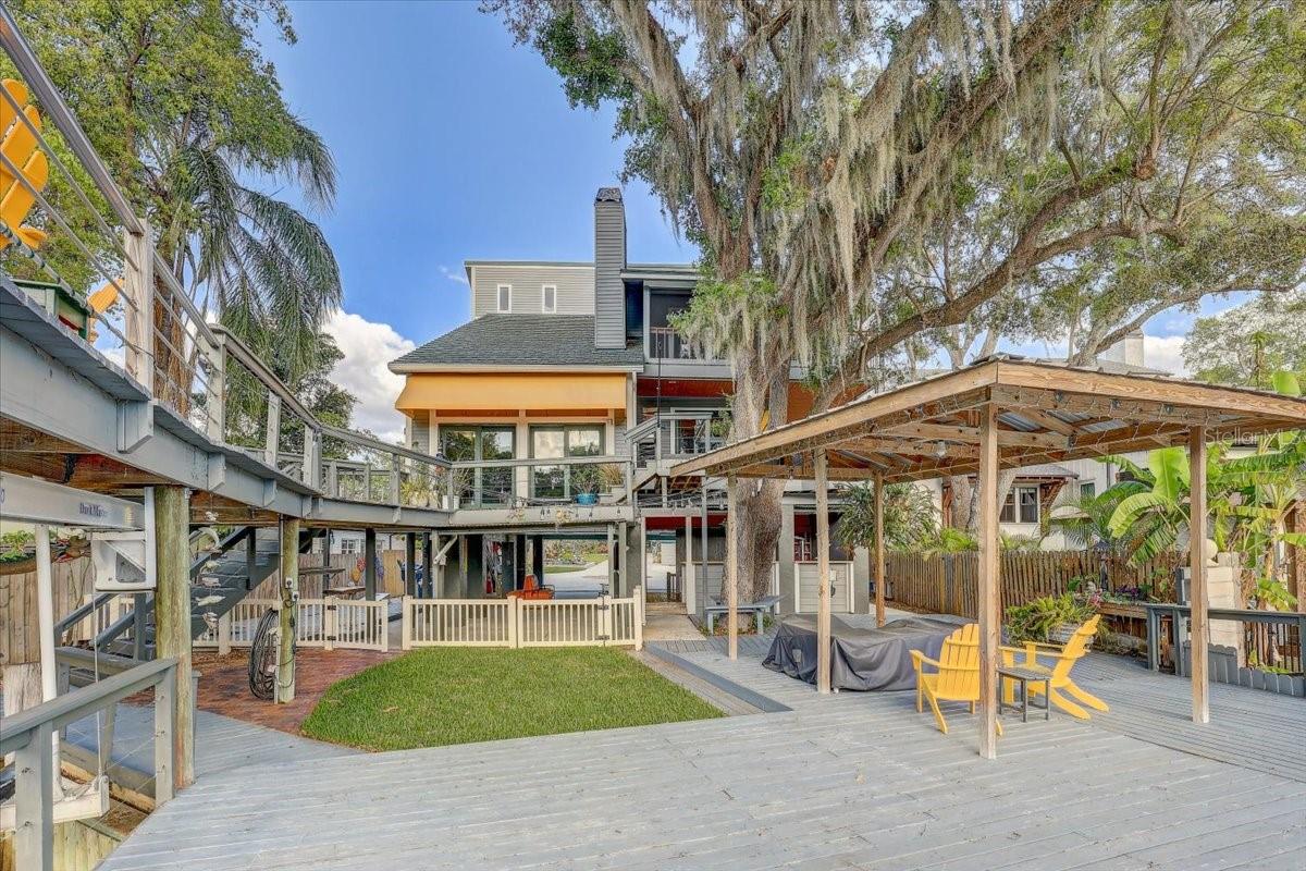 7500 N OLA AVE, TAMPA, FL, 33604