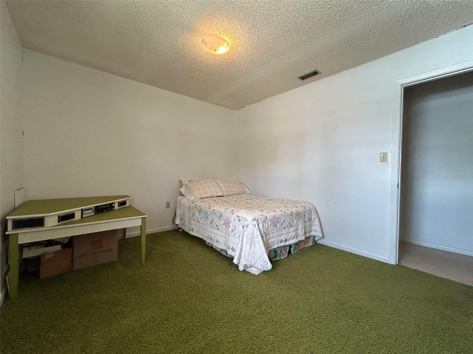 704 ROBERT ST, KISSIMMEE, FL, 34741