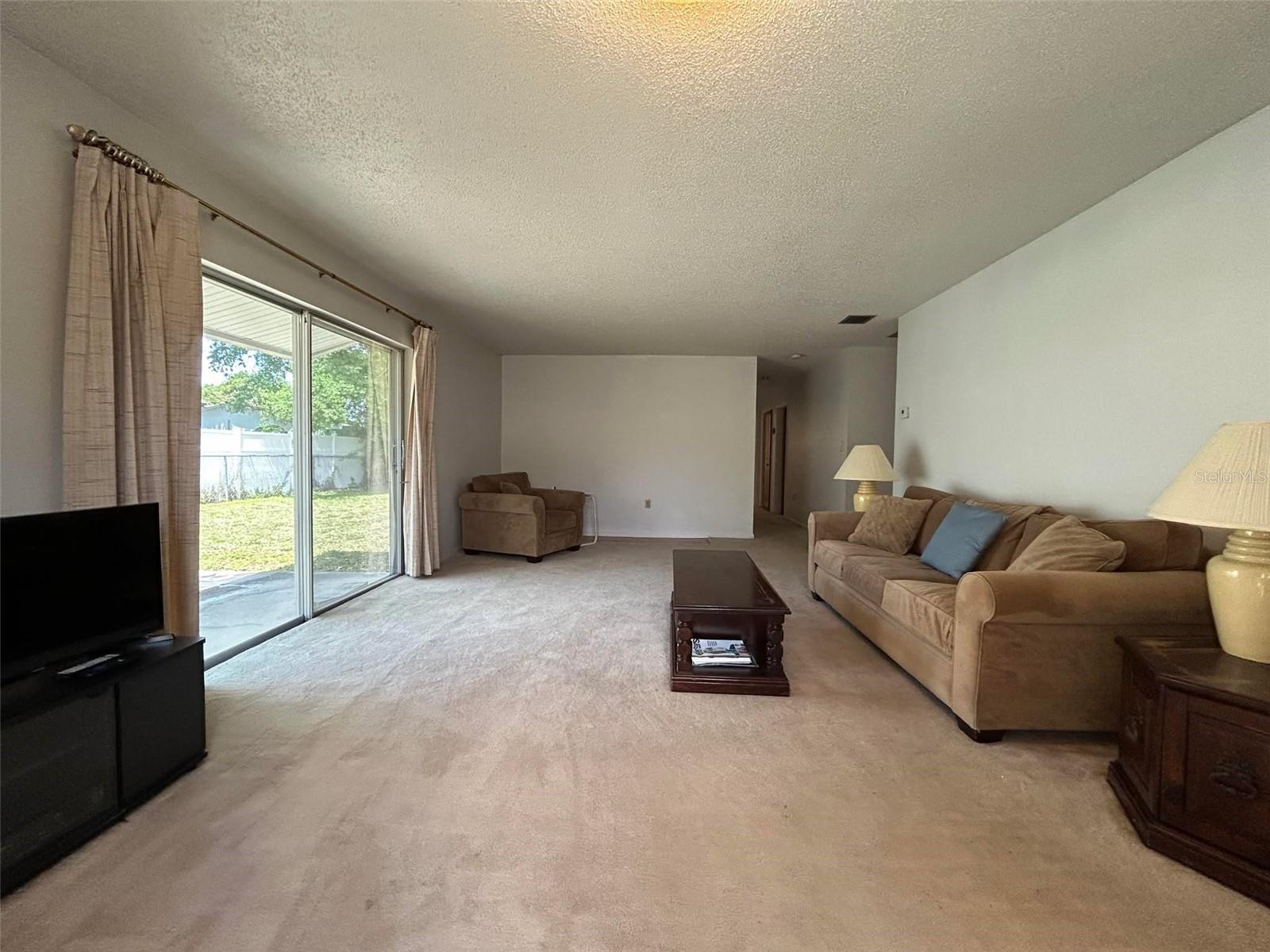 704 ROBERT ST, KISSIMMEE, FL, 34741