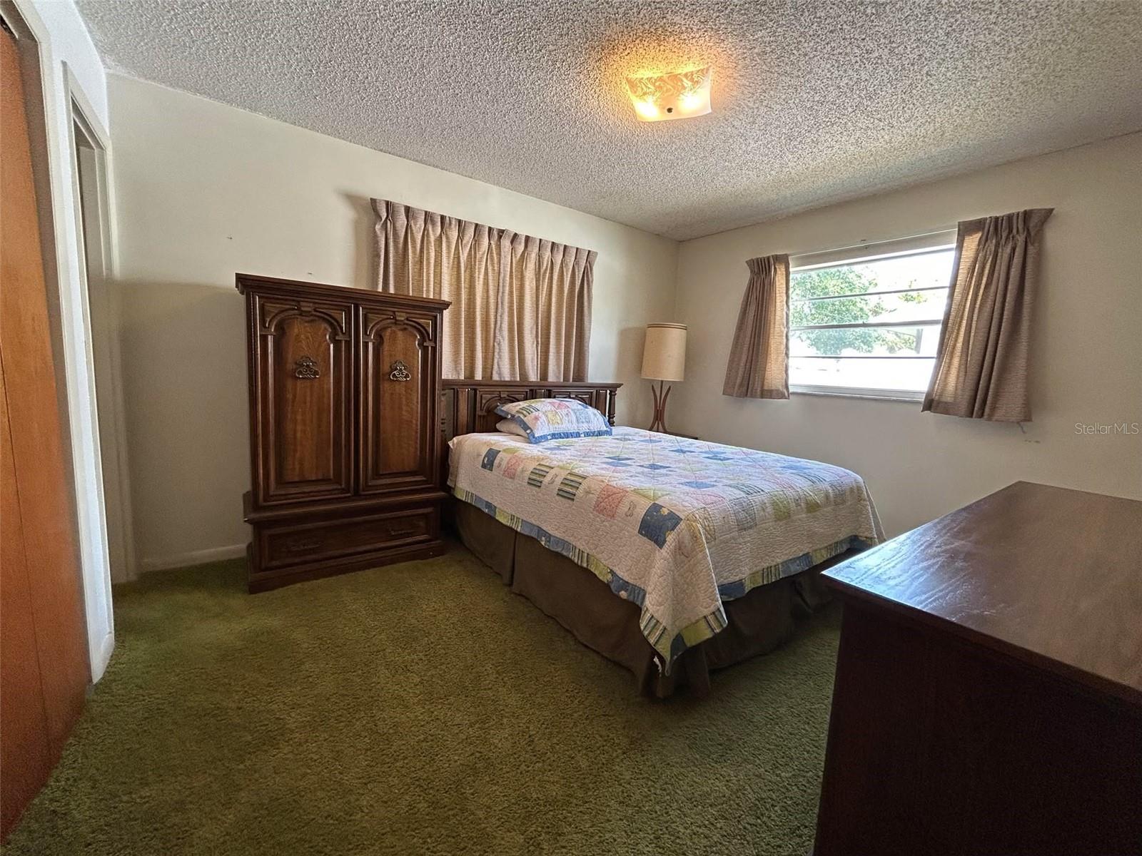 704 ROBERT ST, KISSIMMEE, FL, 34741