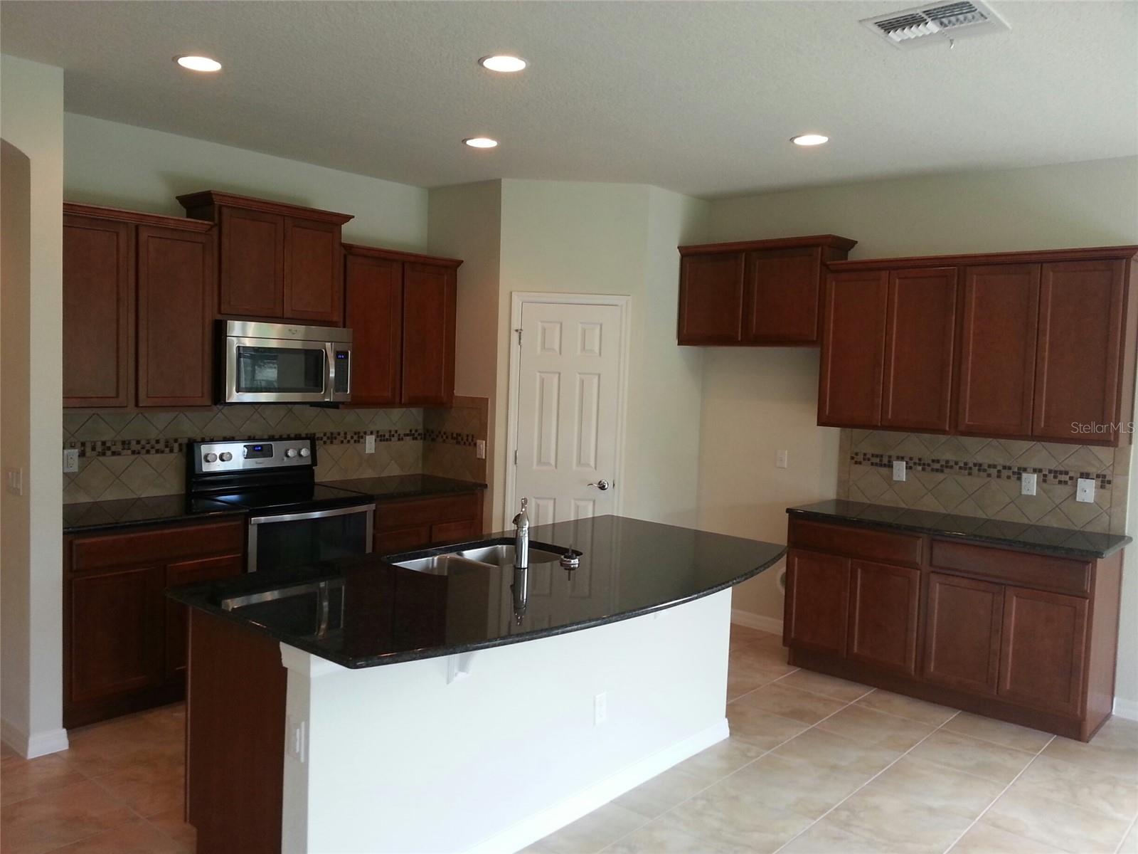 6953 CORLEY AVE, WINDERMERE, FL, 34786