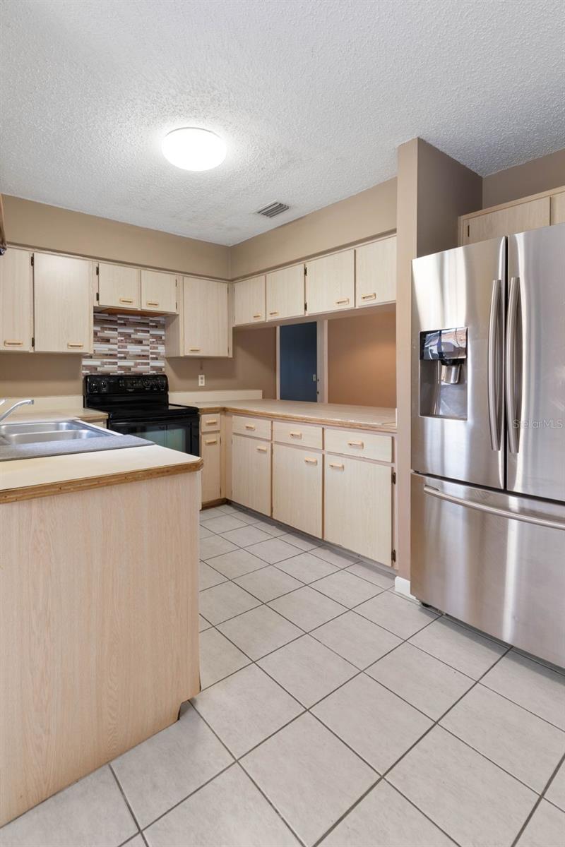 100 WESTBURY LN, PALM COAST, FL, 32164