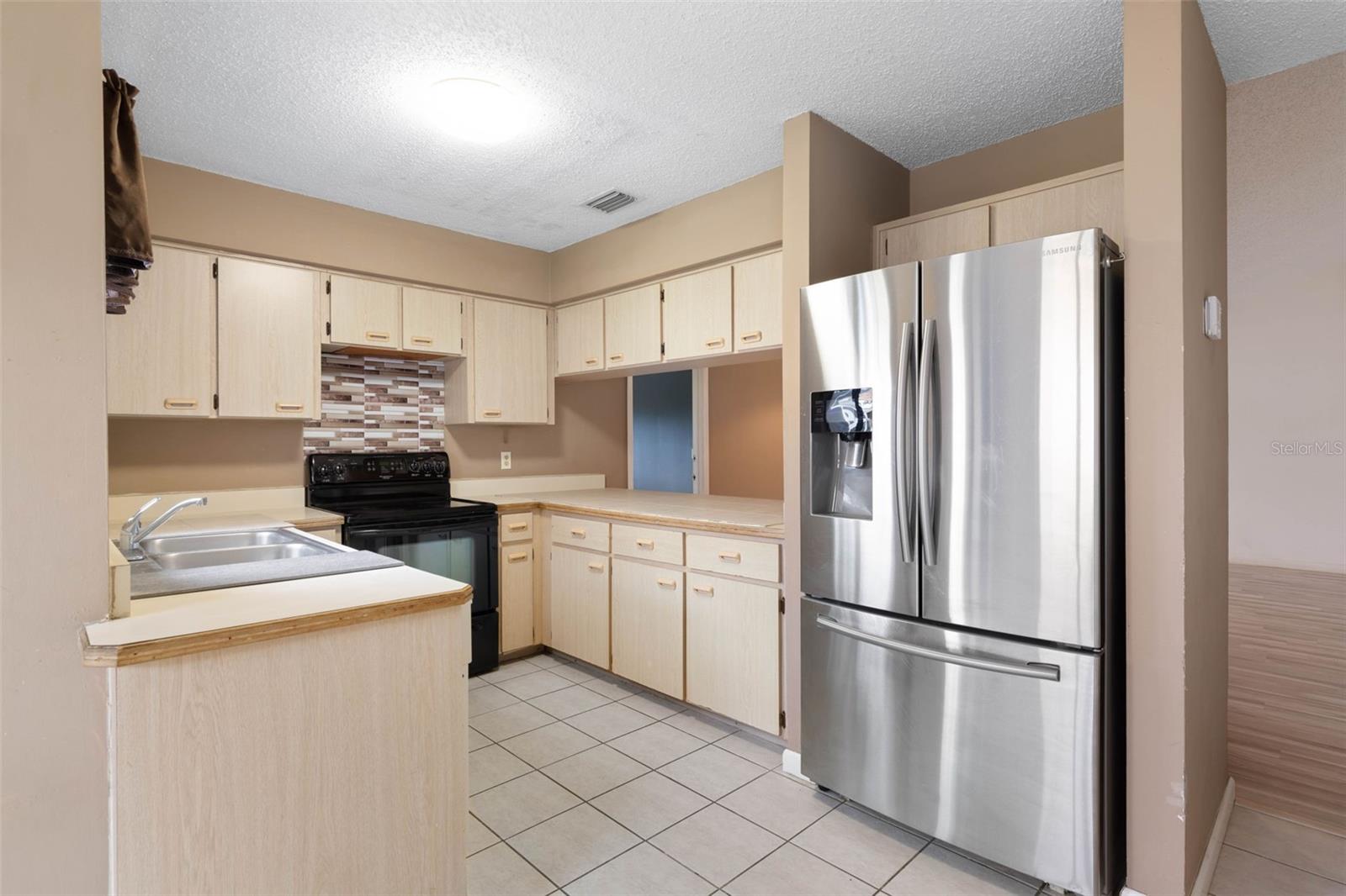 100 WESTBURY LN, PALM COAST, FL, 32164