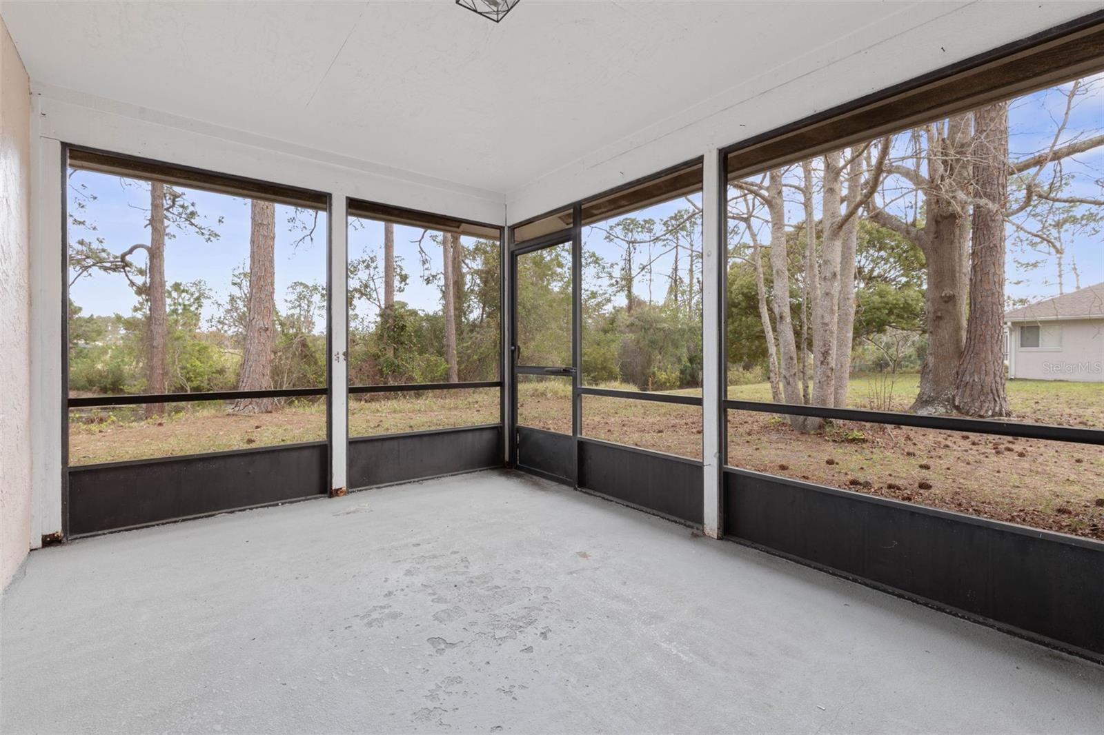 100 WESTBURY LN, PALM COAST, FL, 32164