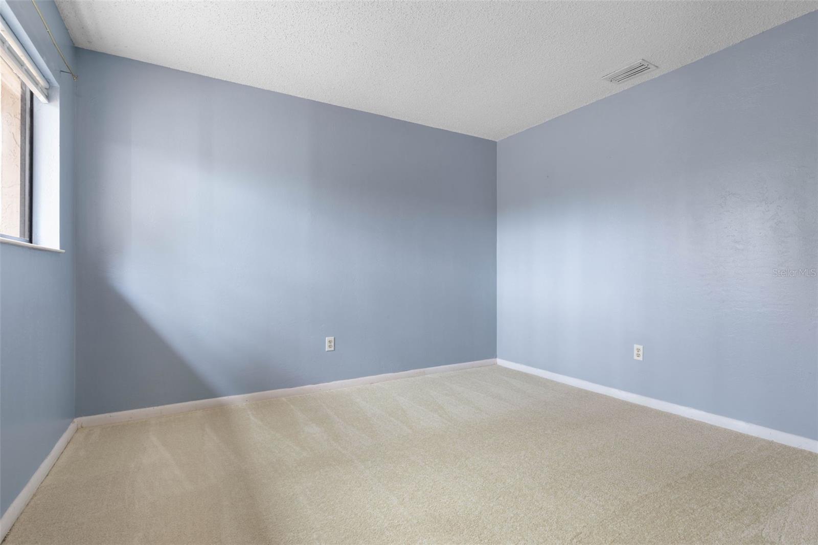 100 WESTBURY LN, PALM COAST, FL, 32164