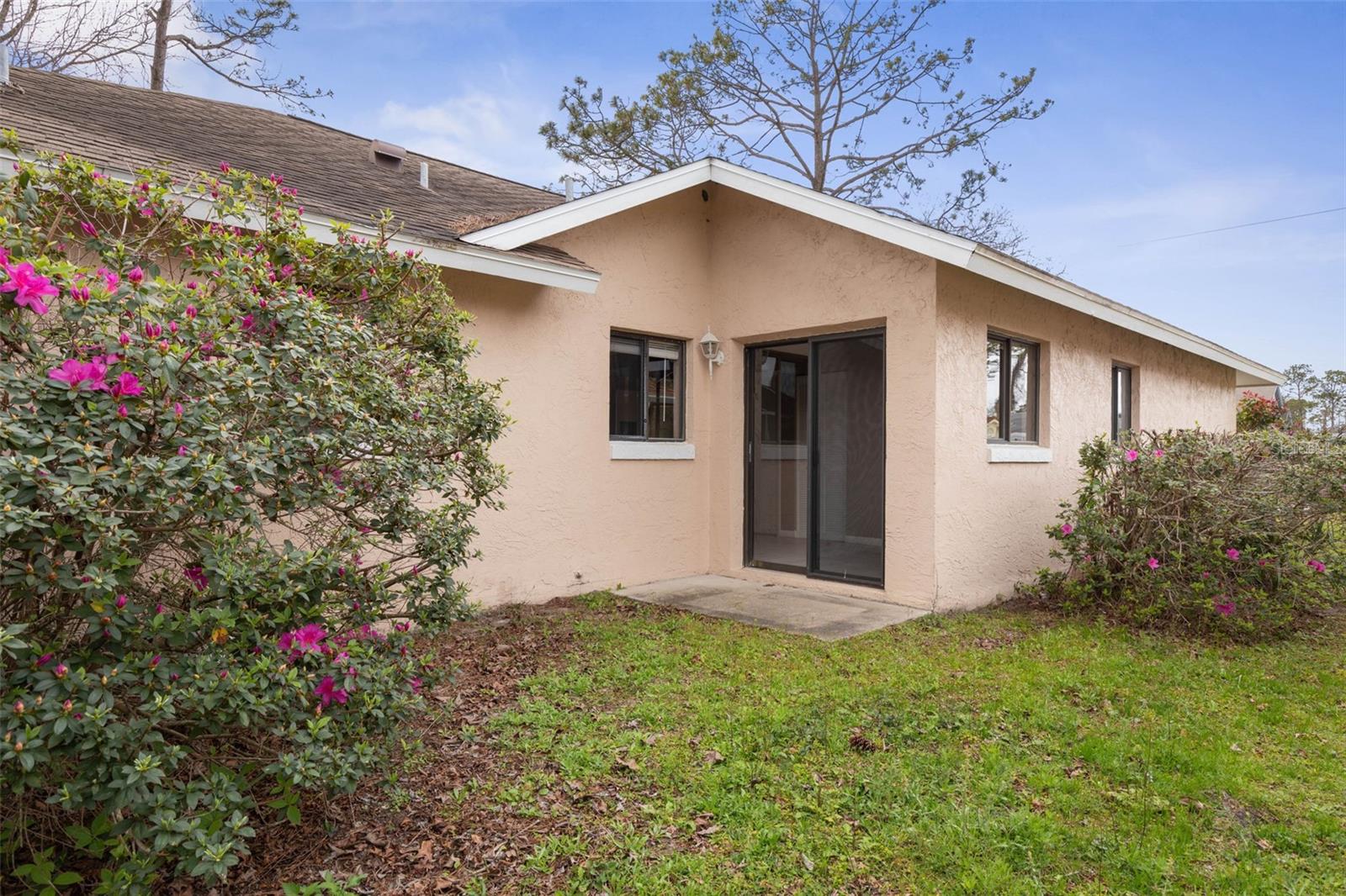 100 WESTBURY LN, PALM COAST, FL, 32164