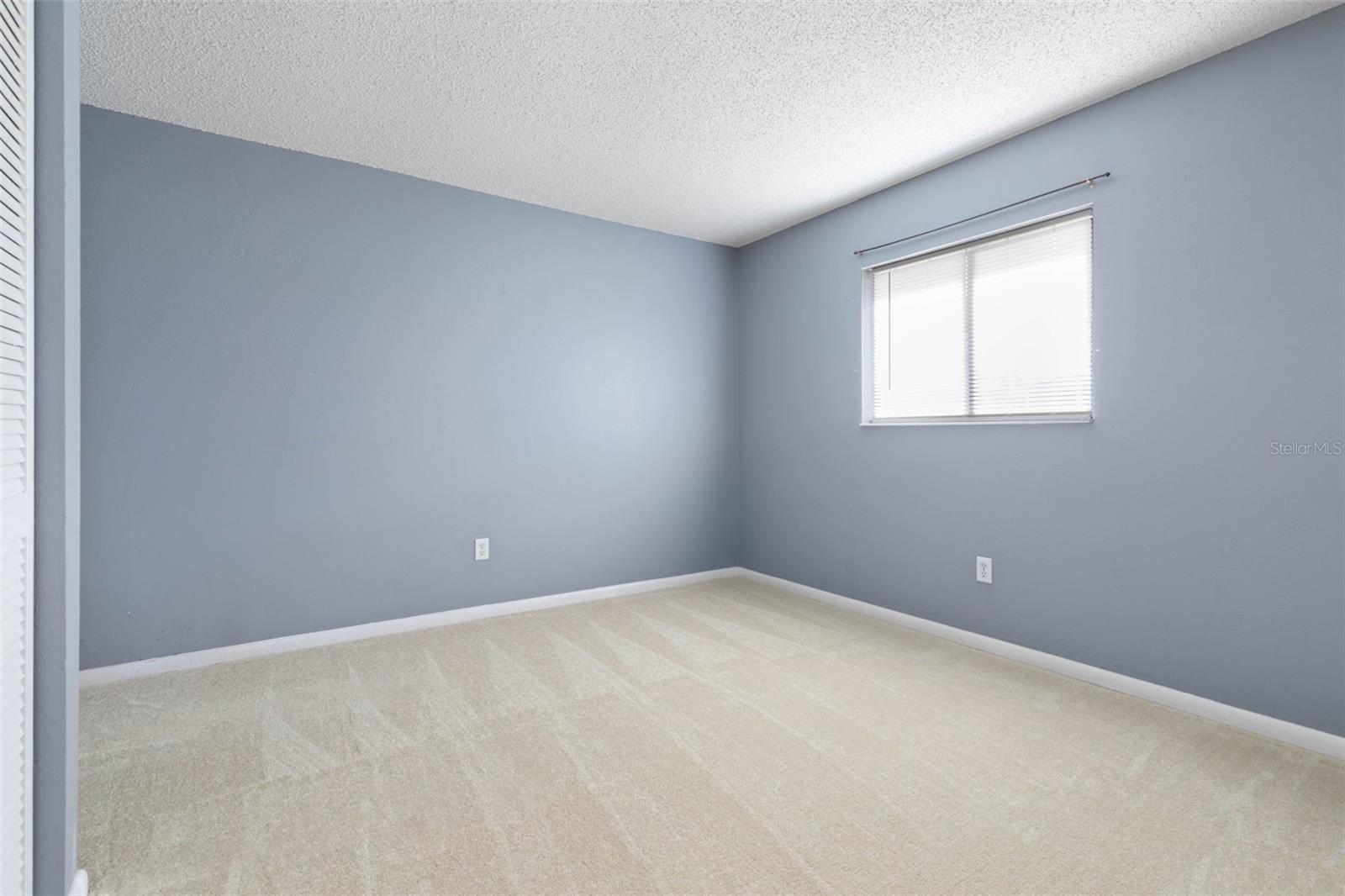 100 WESTBURY LN, PALM COAST, FL, 32164