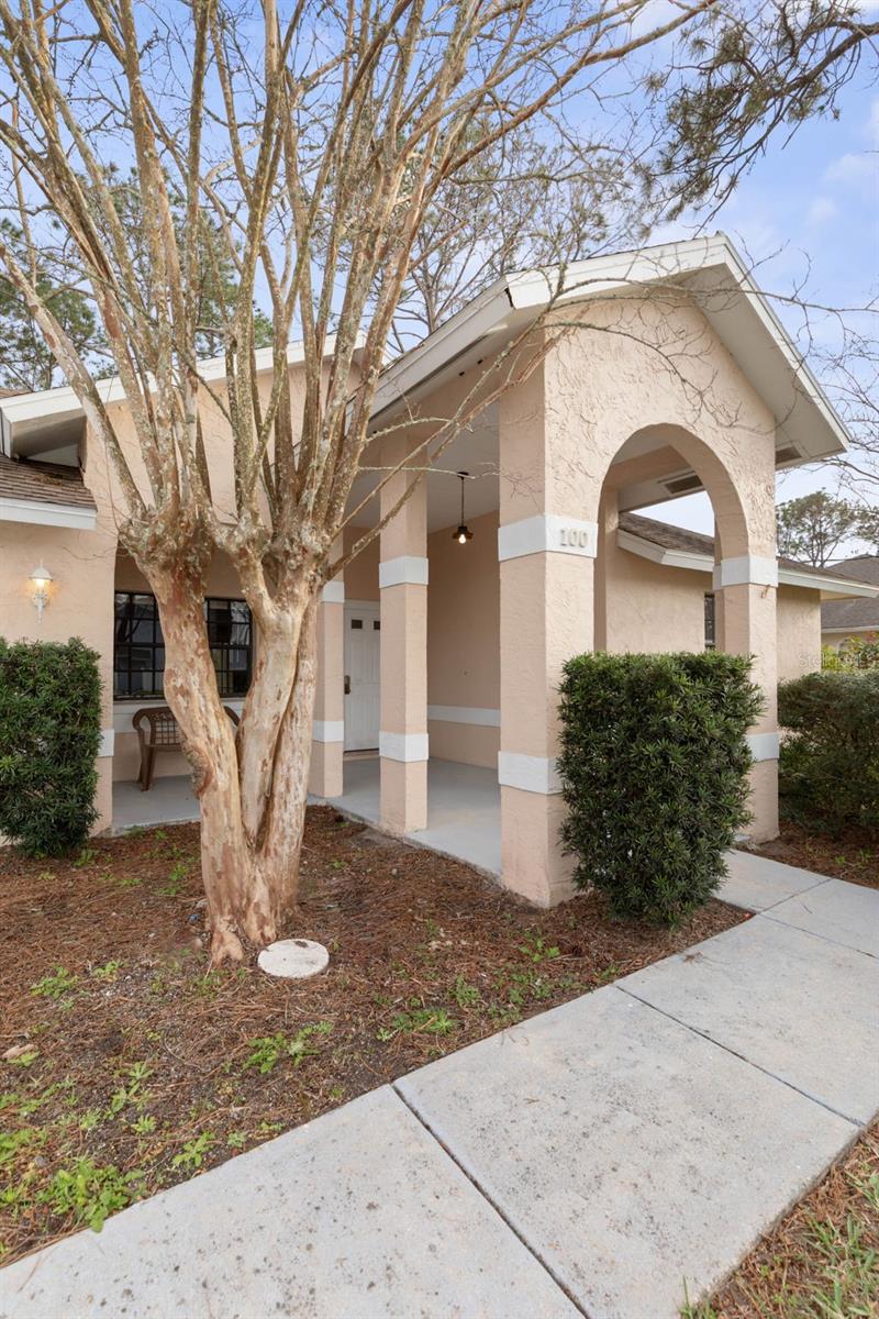 100 WESTBURY LN, PALM COAST, FL, 32164