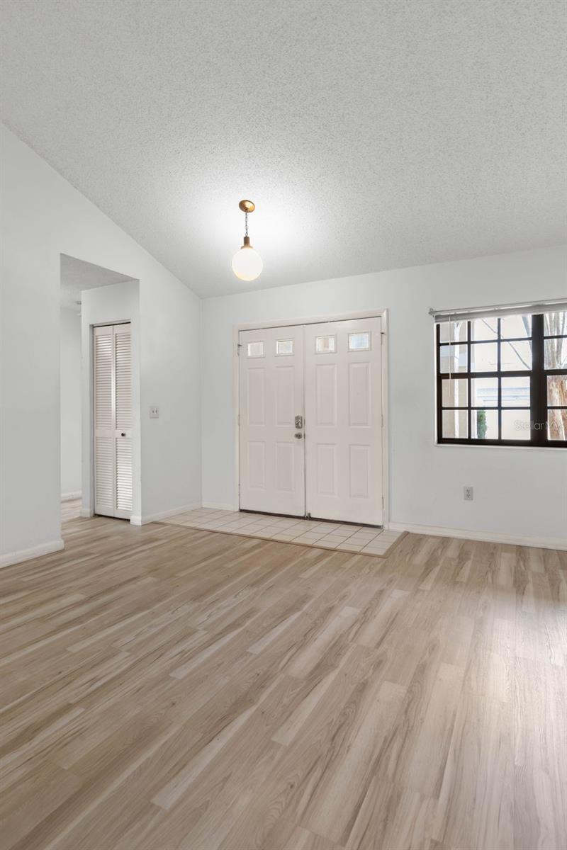 100 WESTBURY LN, PALM COAST, FL, 32164