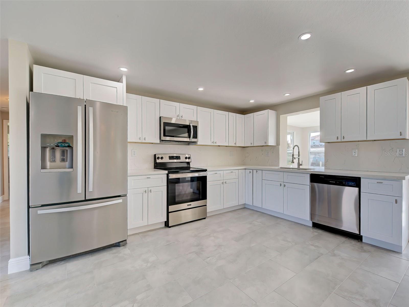 4342 EWING CIR, PORT CHARLOTTE, FL, 33948