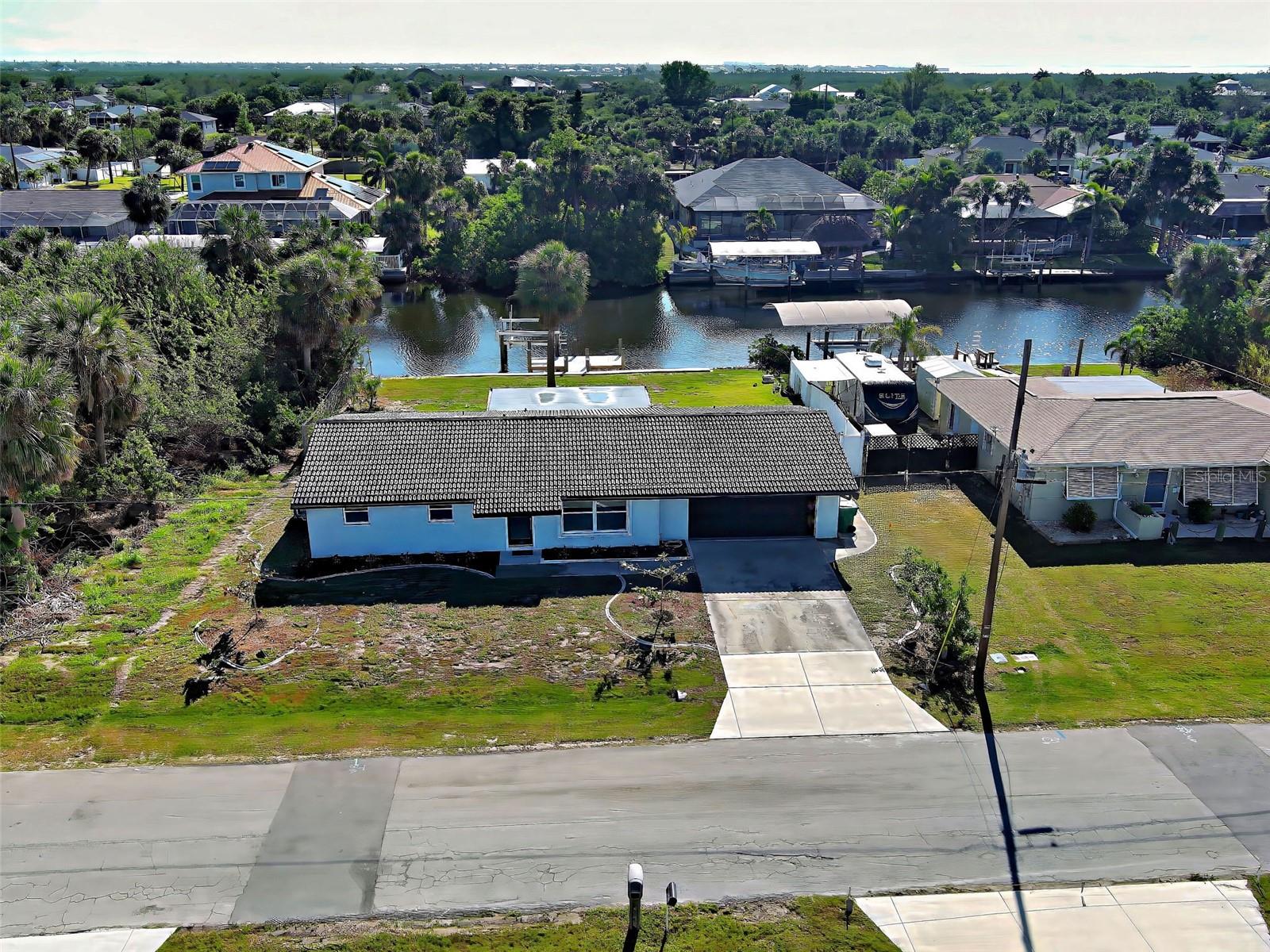 4342 EWING CIR, PORT CHARLOTTE, FL, 33948