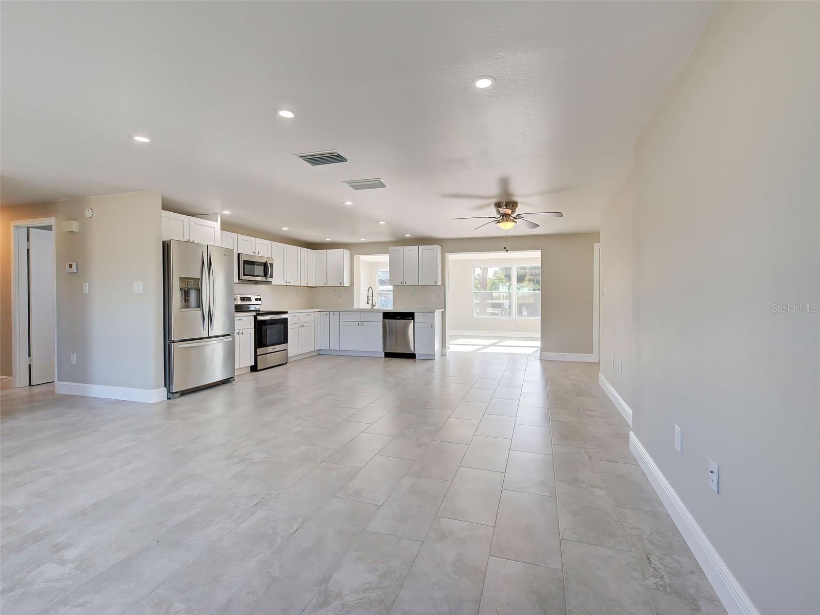 4342 EWING CIR, PORT CHARLOTTE, FL, 33948