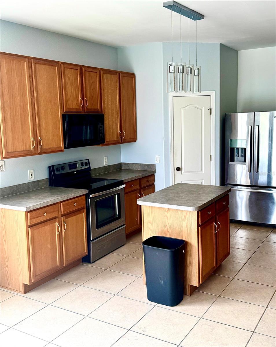 1944 THE OAKS BLVD, KISSIMMEE, FL, 34746