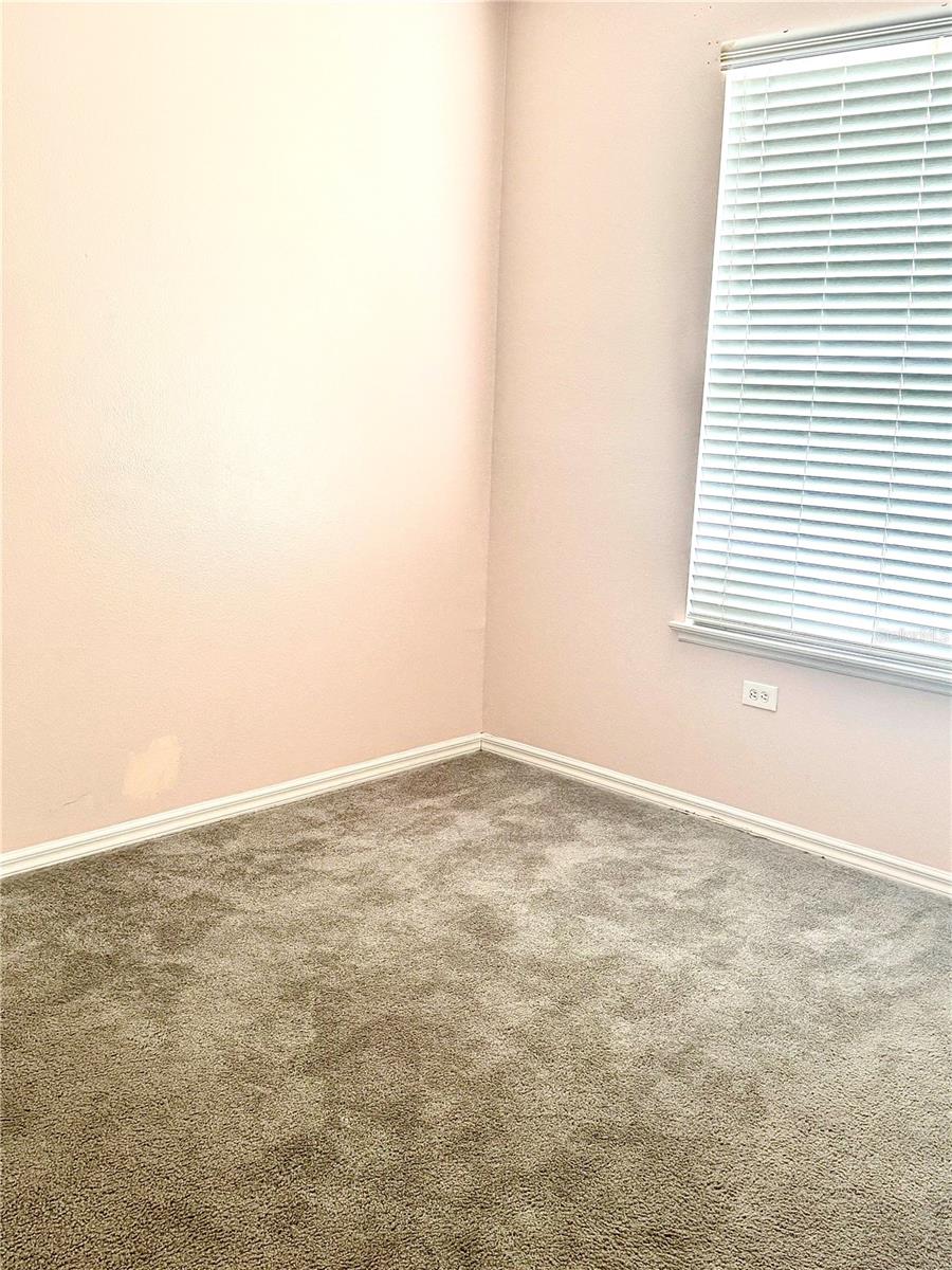 1944 THE OAKS BLVD, KISSIMMEE, FL, 34746