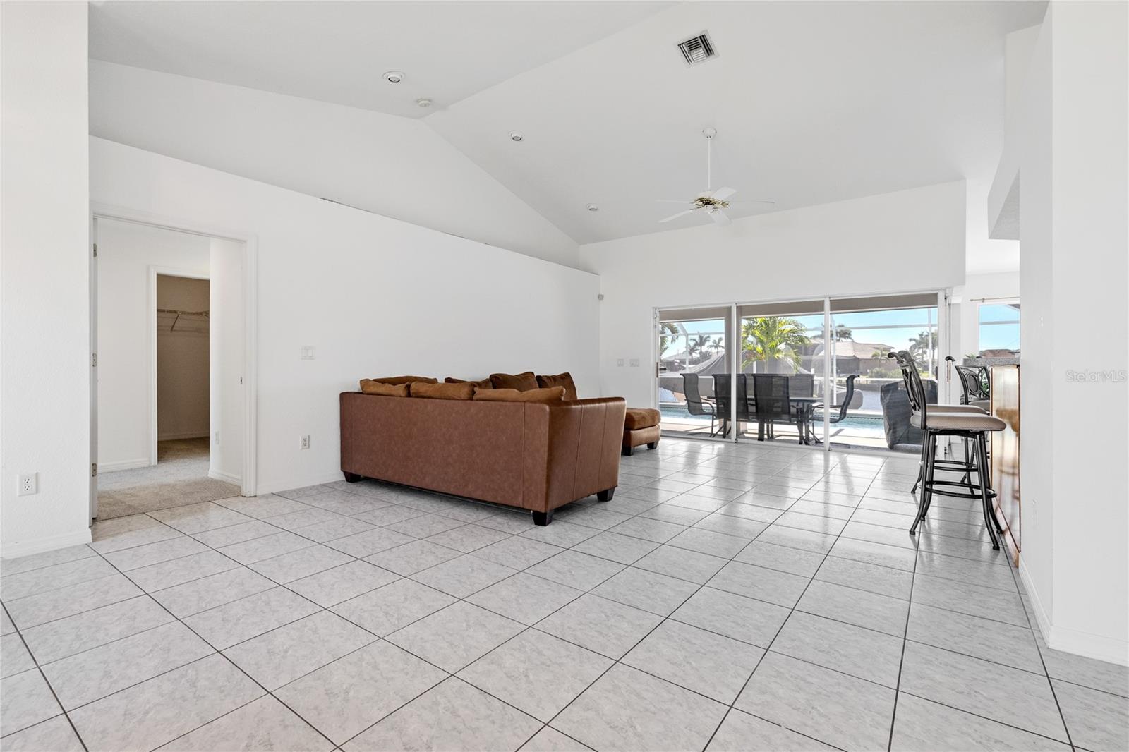 1001 NW 35TH AVE, CAPE CORAL, FL, 33993
