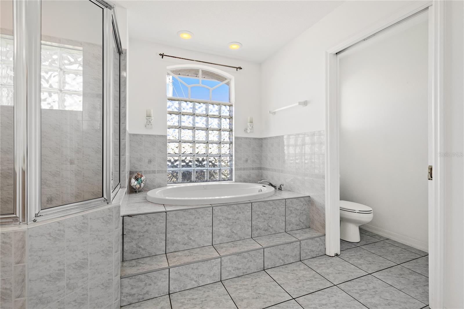 1001 NW 35TH AVE, CAPE CORAL, FL, 33993