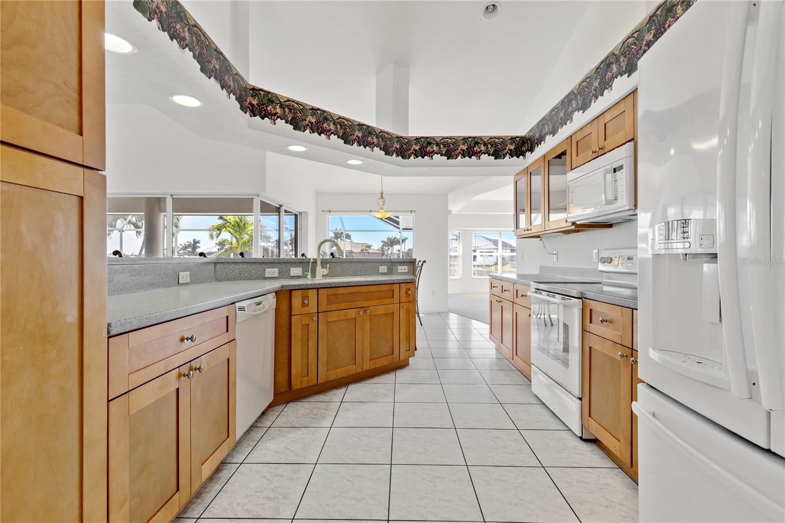 1001 NW 35TH AVE, CAPE CORAL, FL, 33993