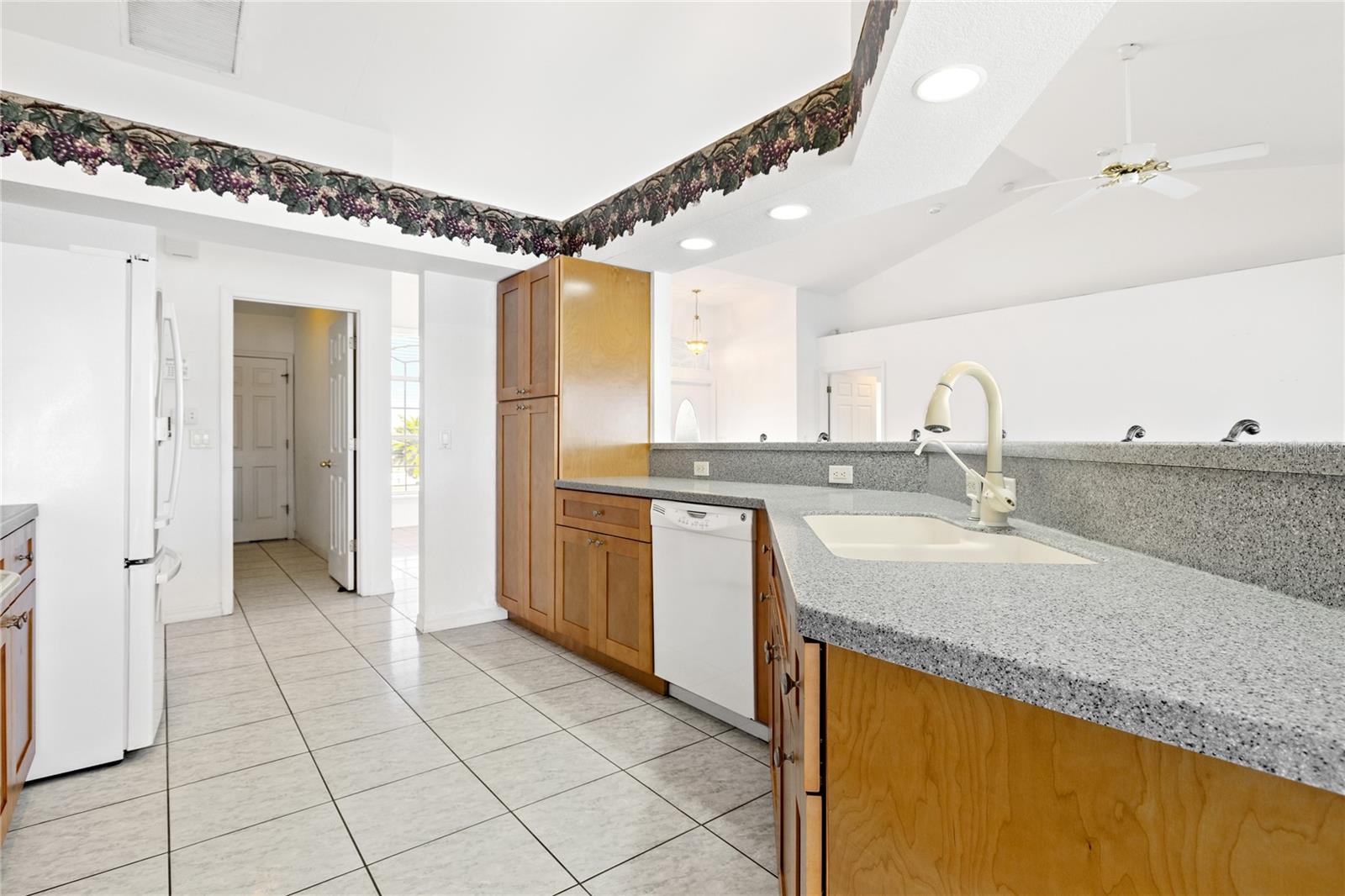1001 NW 35TH AVE, CAPE CORAL, FL, 33993