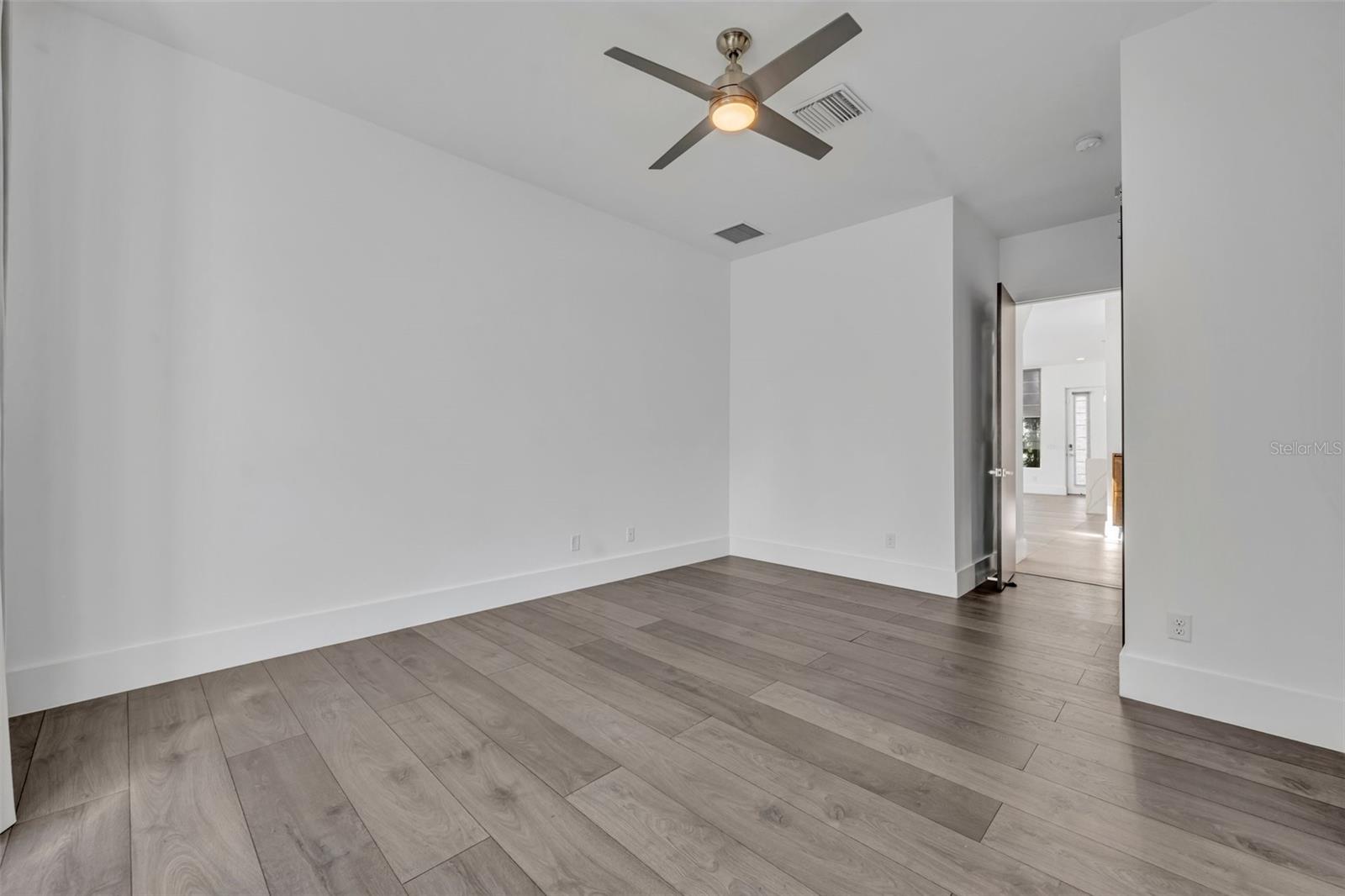 830 W CANTON AVE, WINTER PARK, FL, 32789