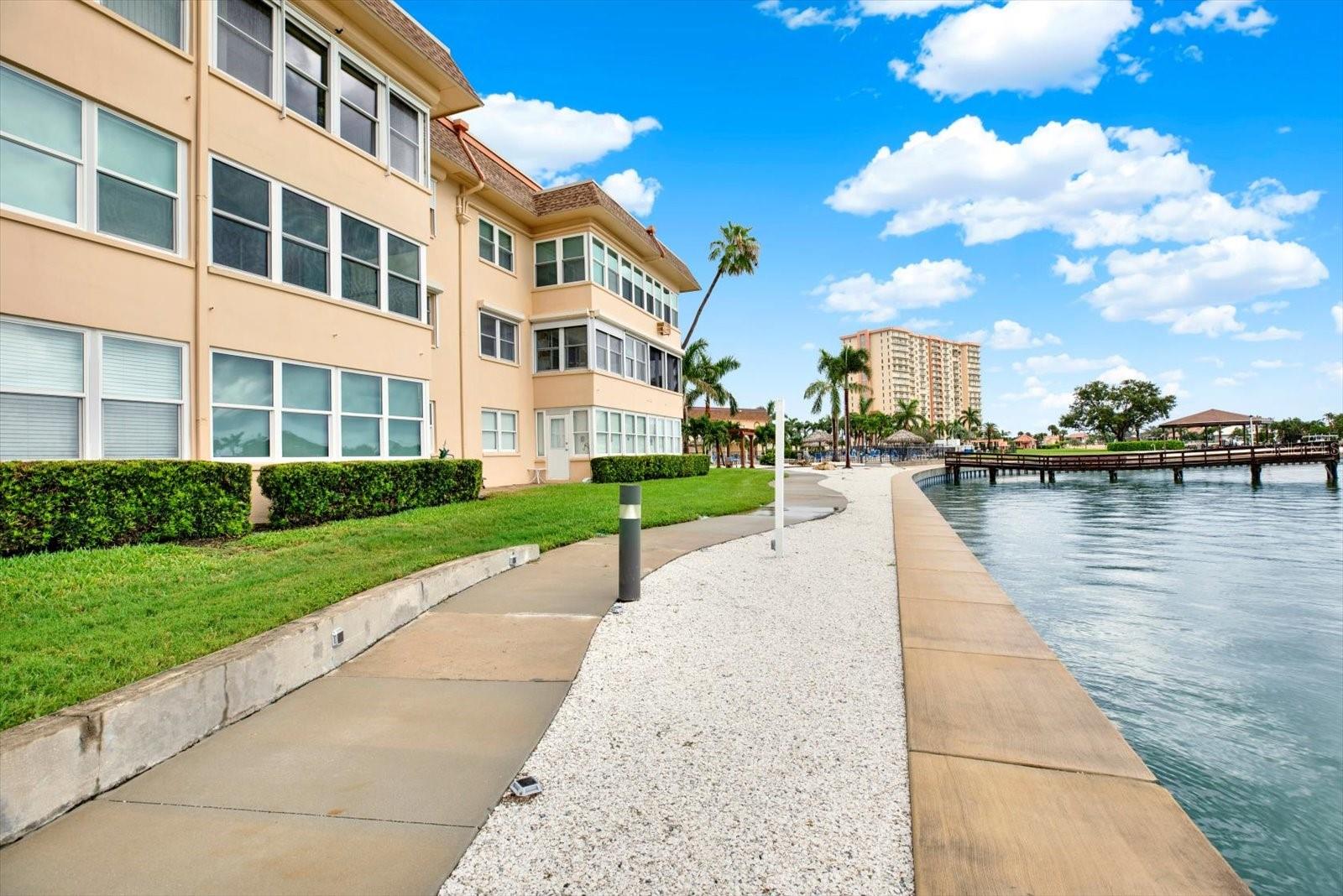 5020 BRITTANY DR S #212, ST PETERSBURG, FL, 33715
