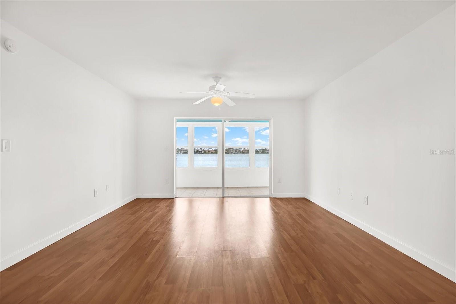 5020 BRITTANY DR S #212, ST PETERSBURG, FL, 33715