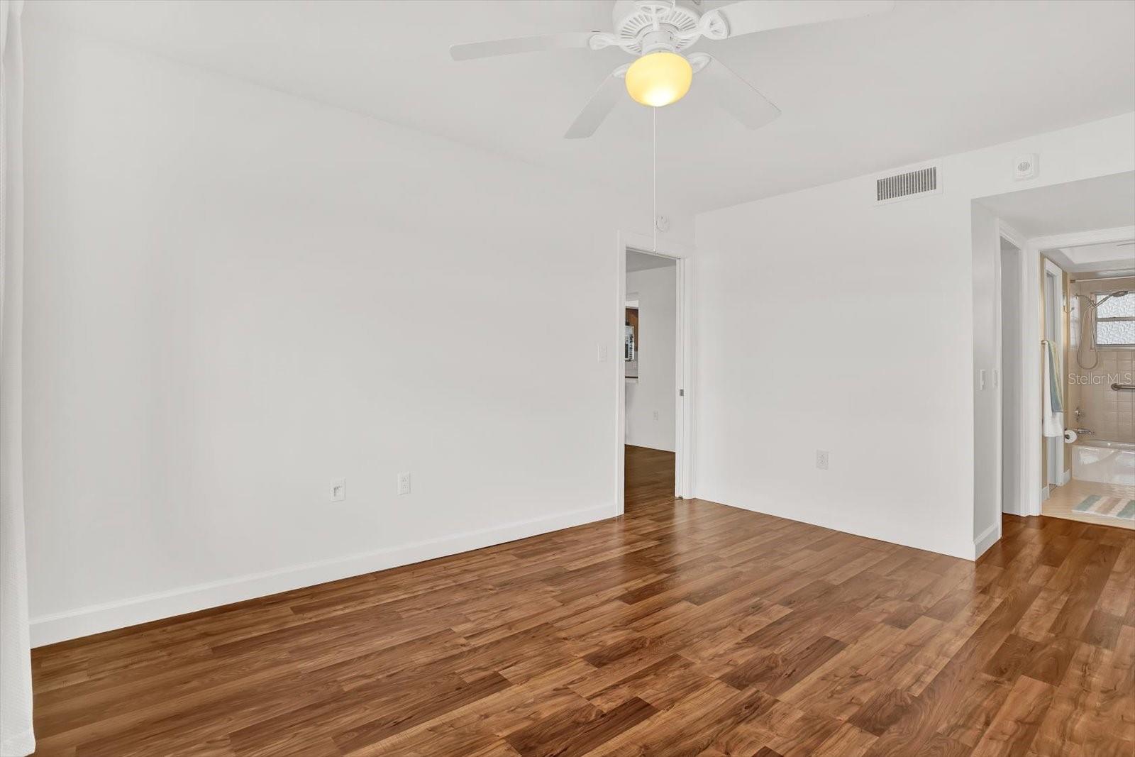 5020 BRITTANY DR S #212, ST PETERSBURG, FL, 33715