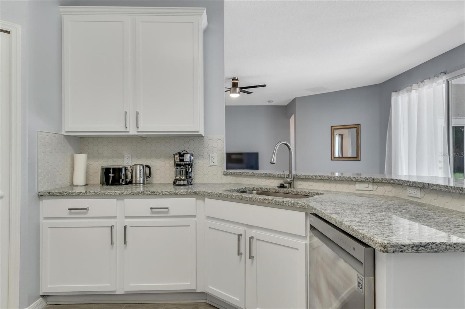 49 BOTANY LN, PALM COAST, FL, 32137