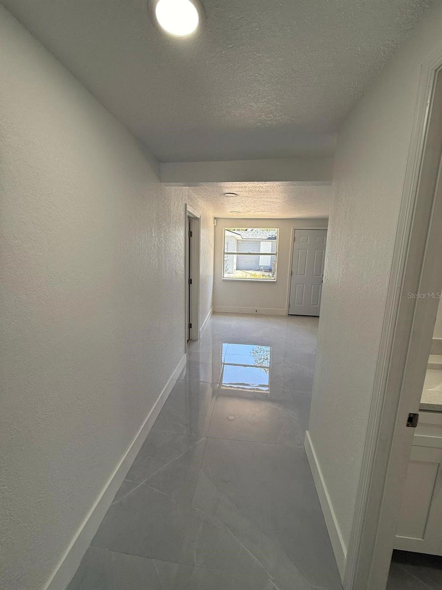 427 40TH AVE S, ST PETERSBURG, FL, 33705