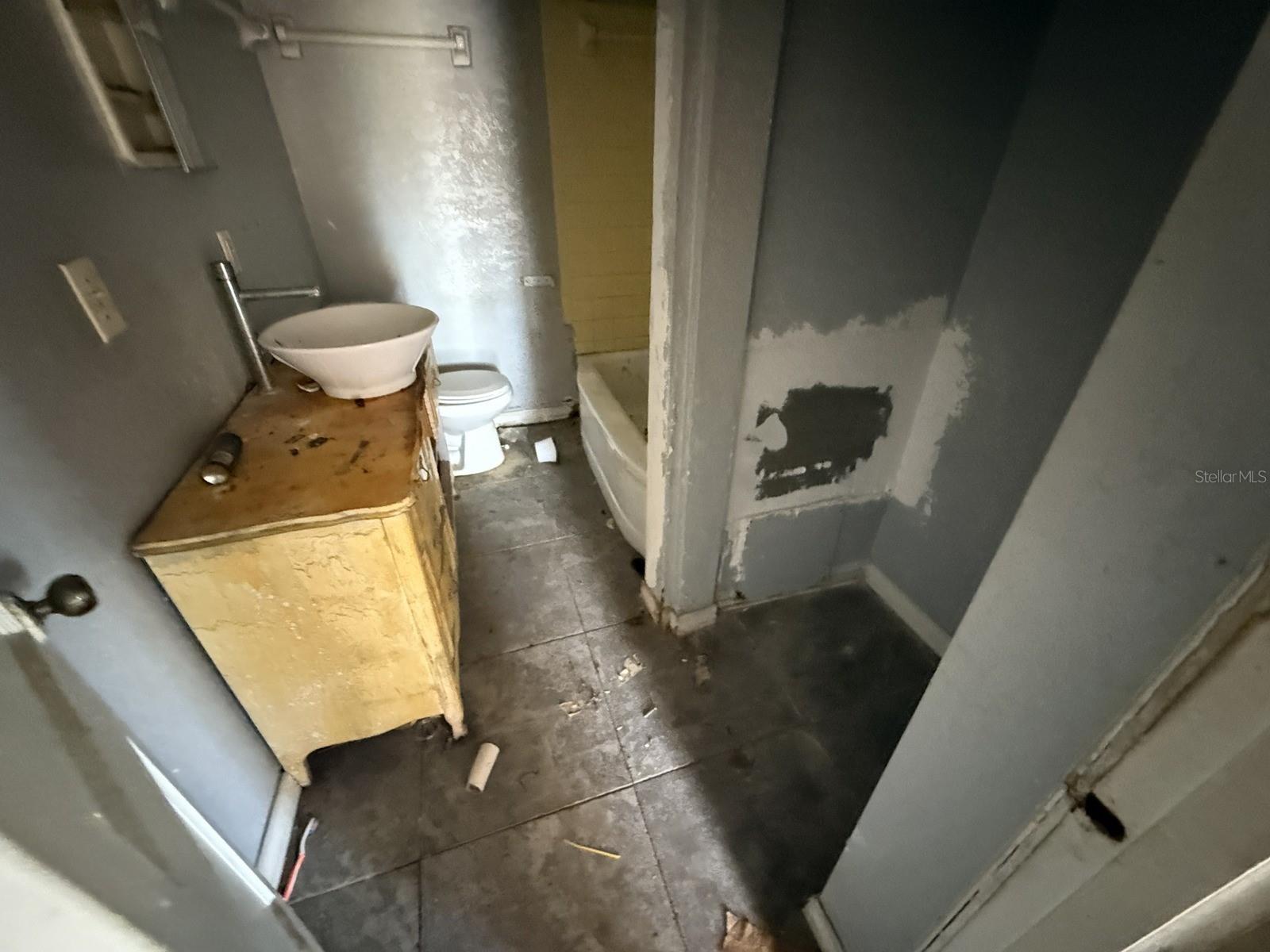 2551 17TH AVE S, ST PETERSBURG, FL, 33712