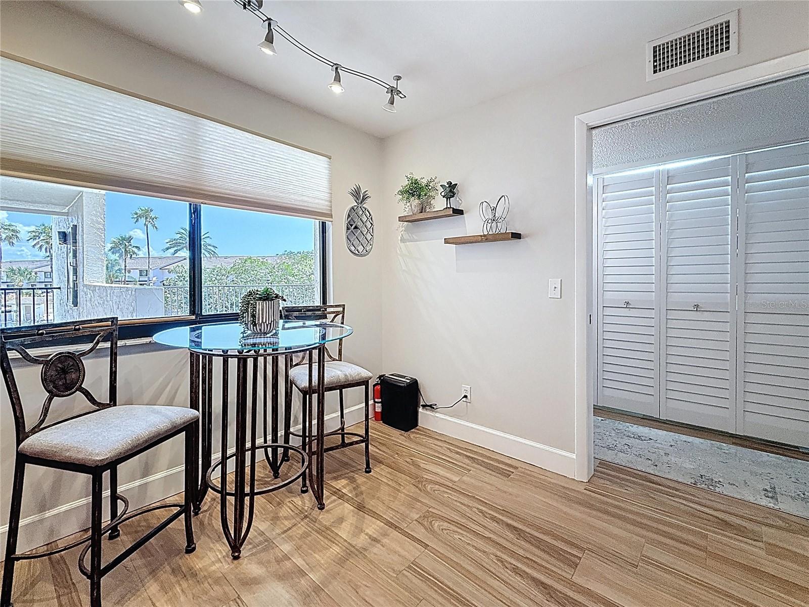 1581 GULF BLVD #102N, CLEARWATER BEACH, FL, 33767