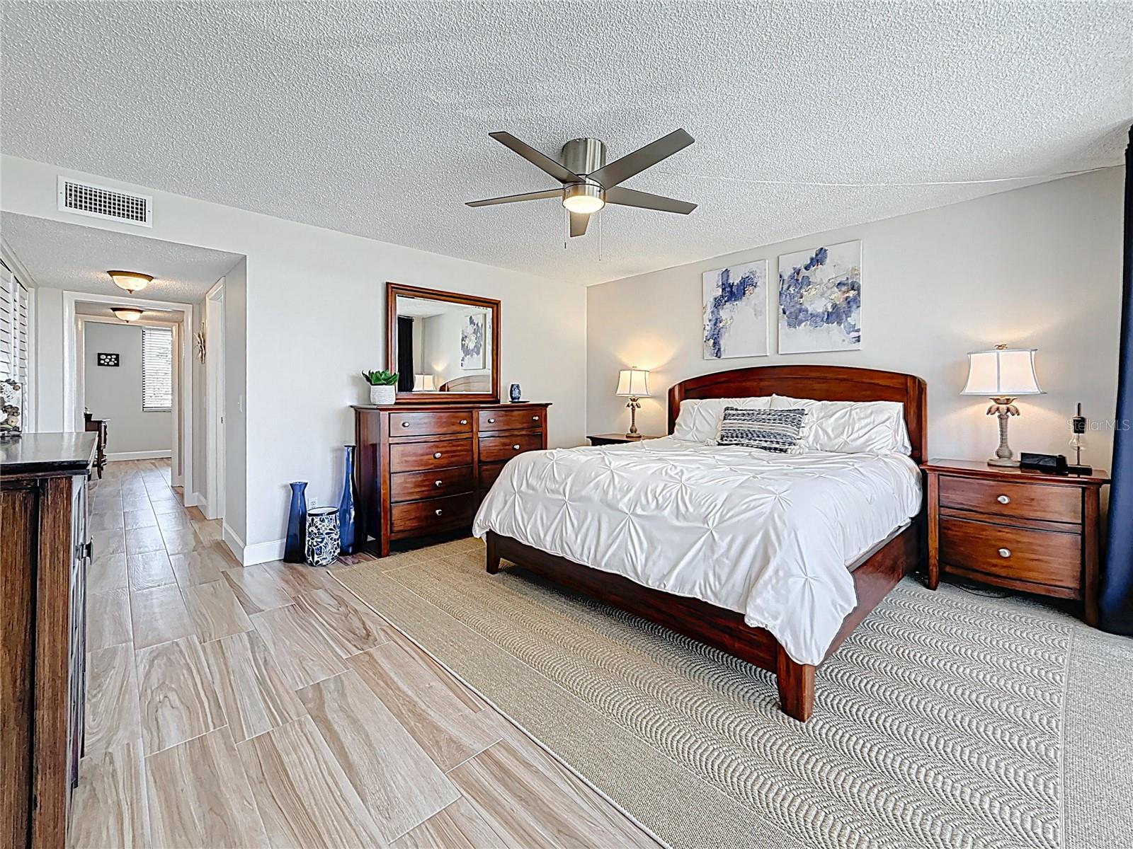 1581 GULF BLVD #102N, CLEARWATER BEACH, FL, 33767