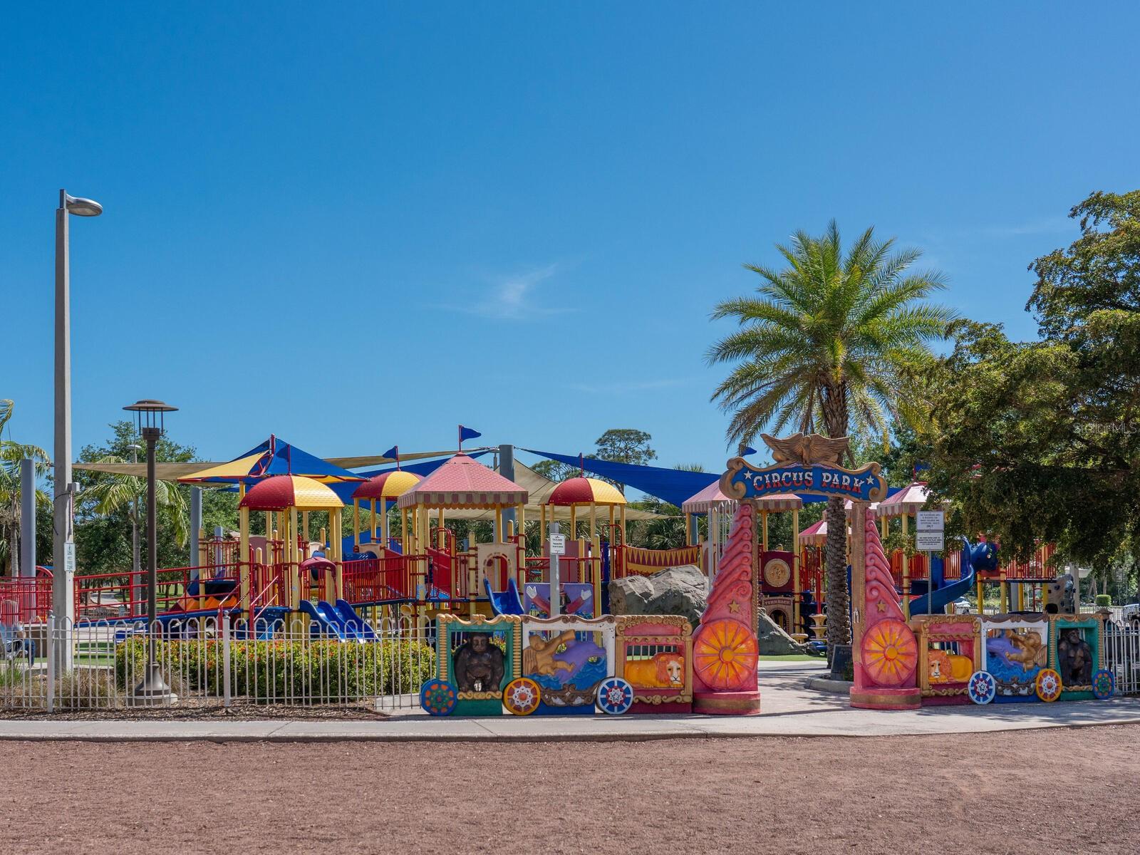 2155 WOOD ST #B18, SARASOTA, FL, 34237