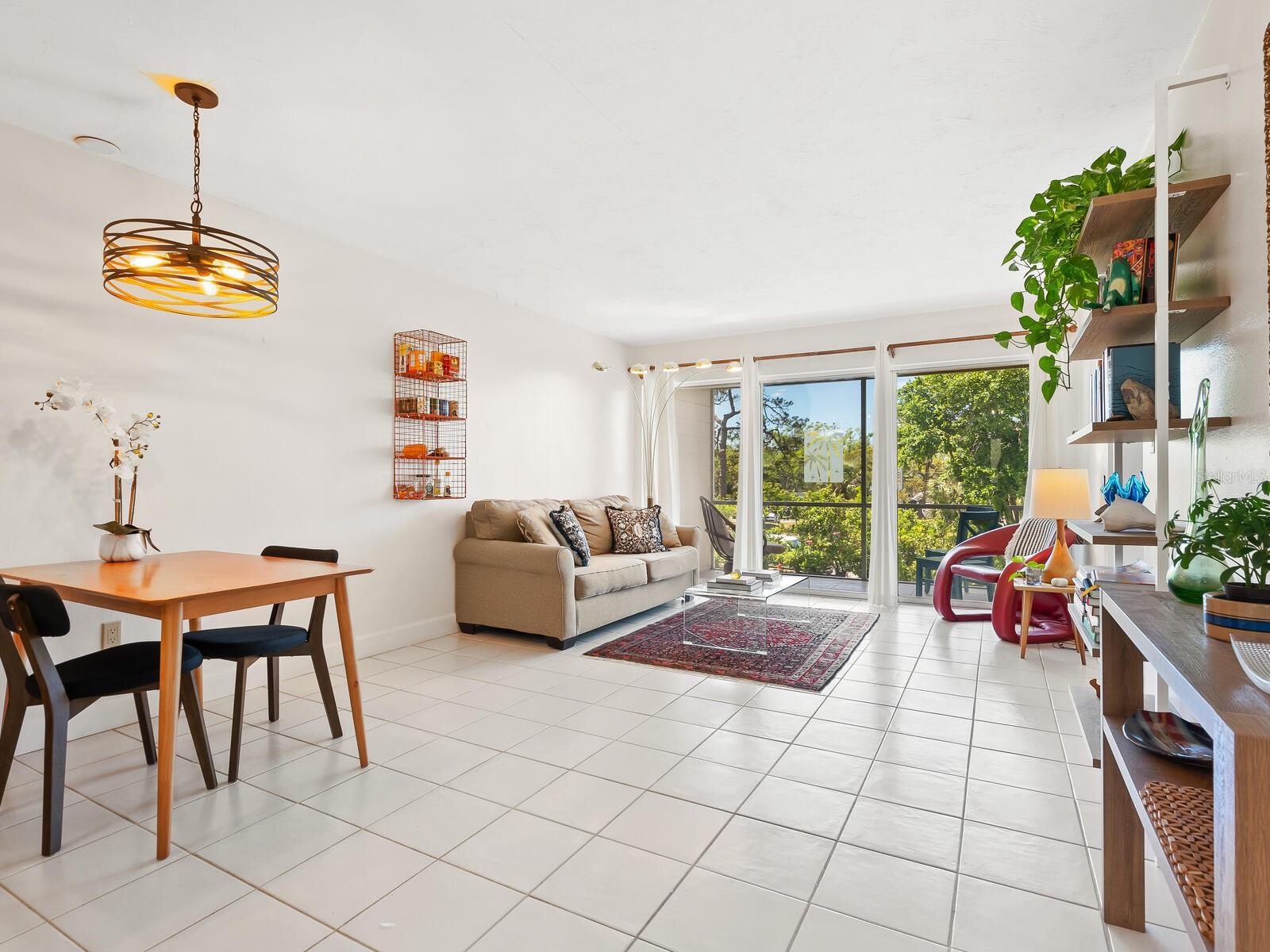 2155 WOOD ST #B18, SARASOTA, FL, 34237