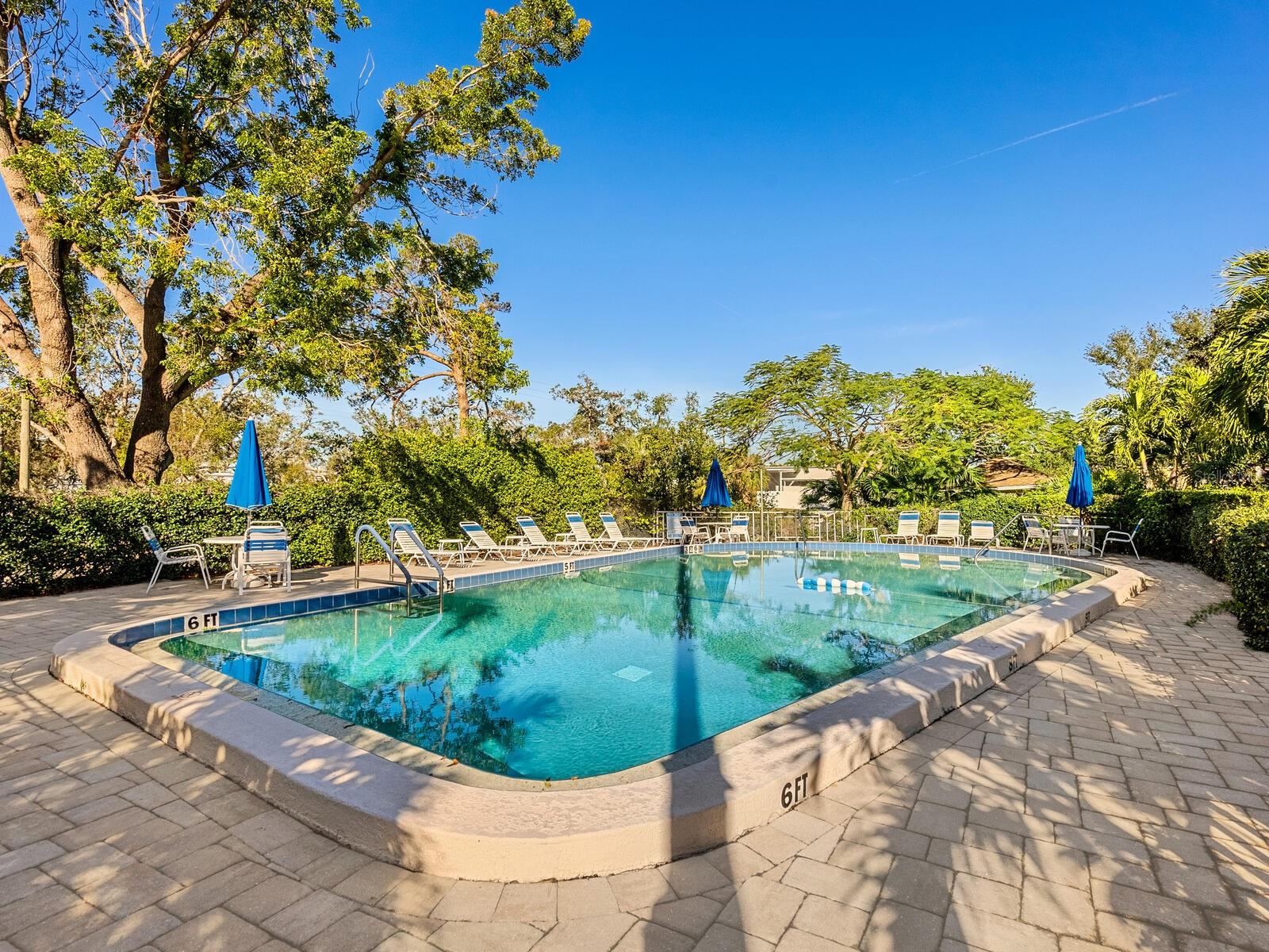 2155 WOOD ST #B18, SARASOTA, FL, 34237