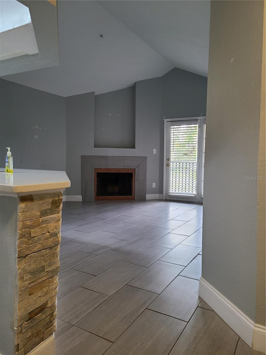234 AFTON SQ #305, ALTAMONTE SPRINGS, FL, 32714