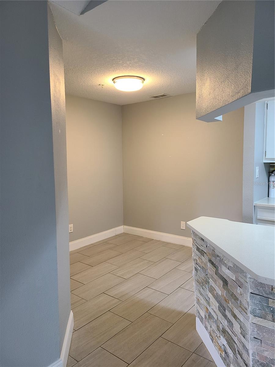 234 AFTON SQ #305, ALTAMONTE SPRINGS, FL, 32714