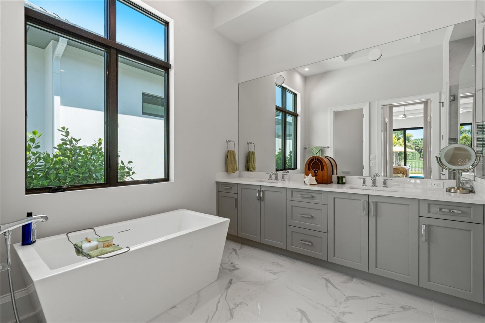 19086 VIA MESSINA WAY, MIROMAR LAKES, FL, 33913