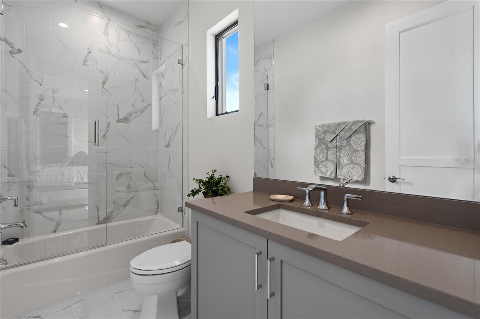 19086 VIA MESSINA WAY, MIROMAR LAKES, FL, 33913