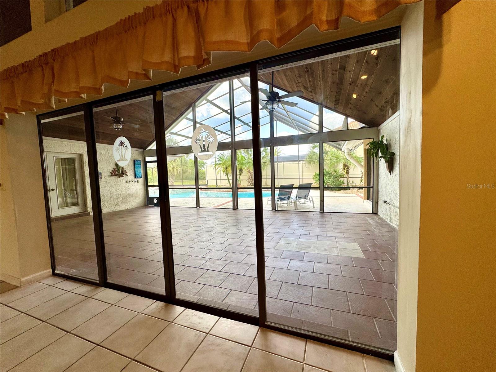 2155 PALM VIEW DR, APOPKA, FL, 32712