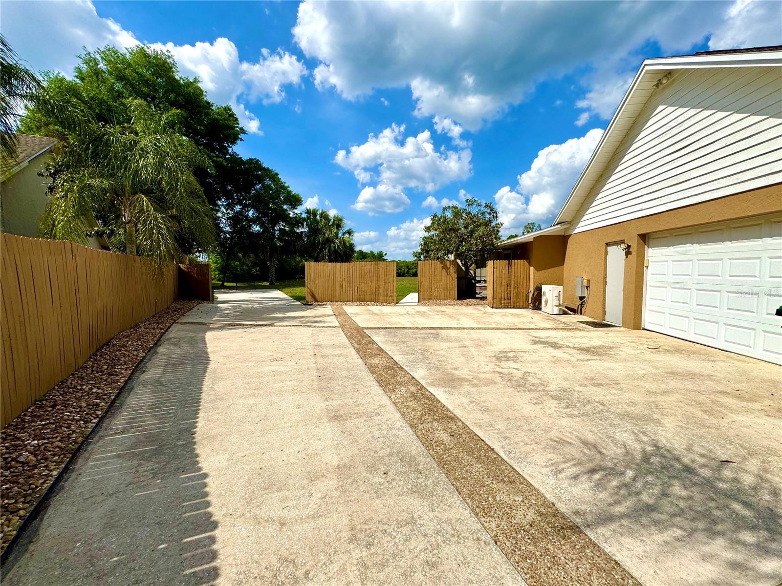 2155 PALM VIEW DR, APOPKA, FL, 32712