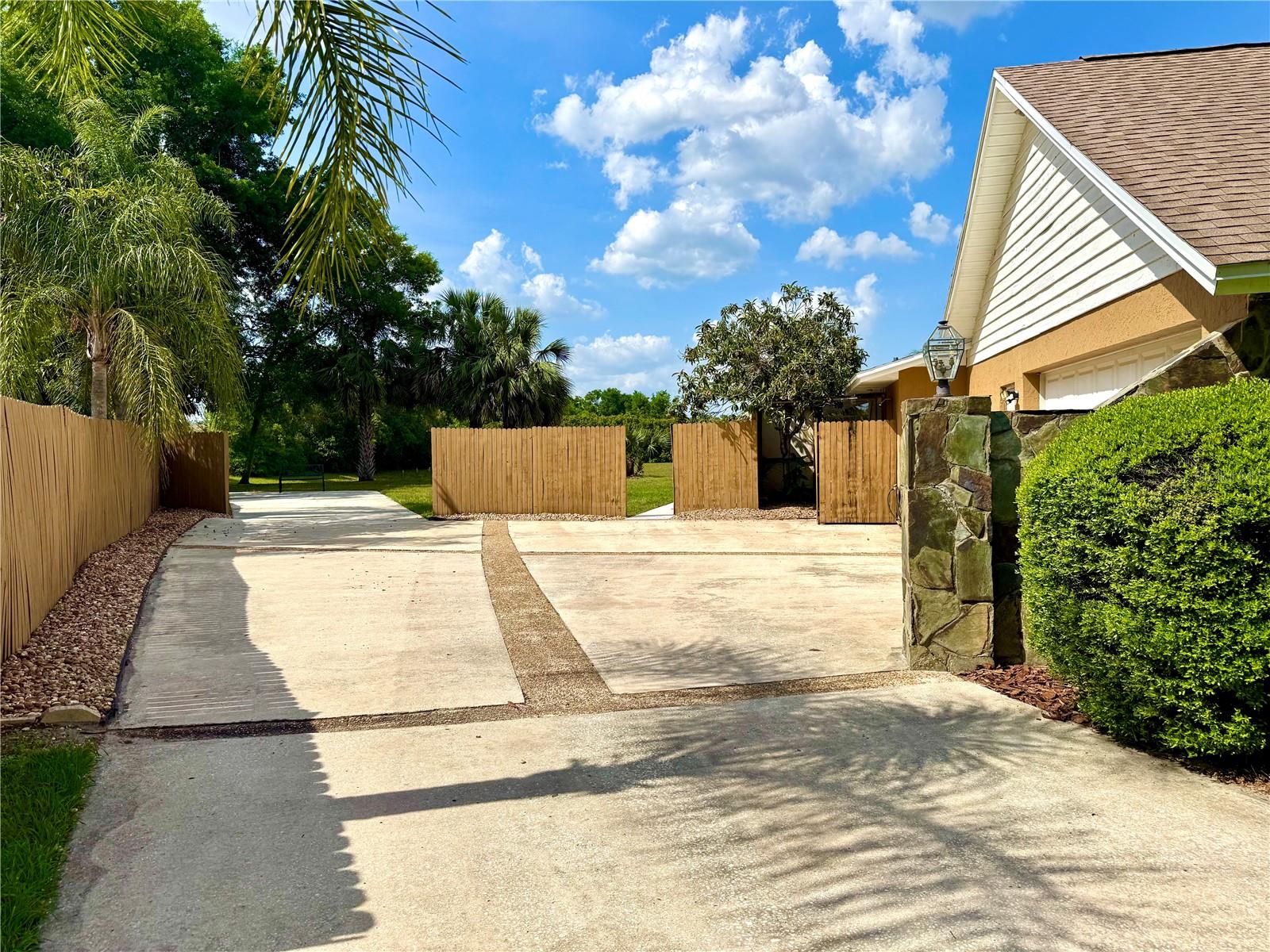 2155 PALM VIEW DR, APOPKA, FL, 32712