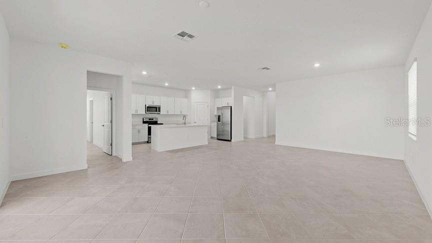 8226 SHORE LAKE DR, ENGLEWOOD, FL, 34224