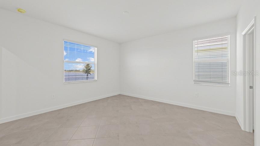 8226 SHORE LAKE DR, ENGLEWOOD, FL, 34224