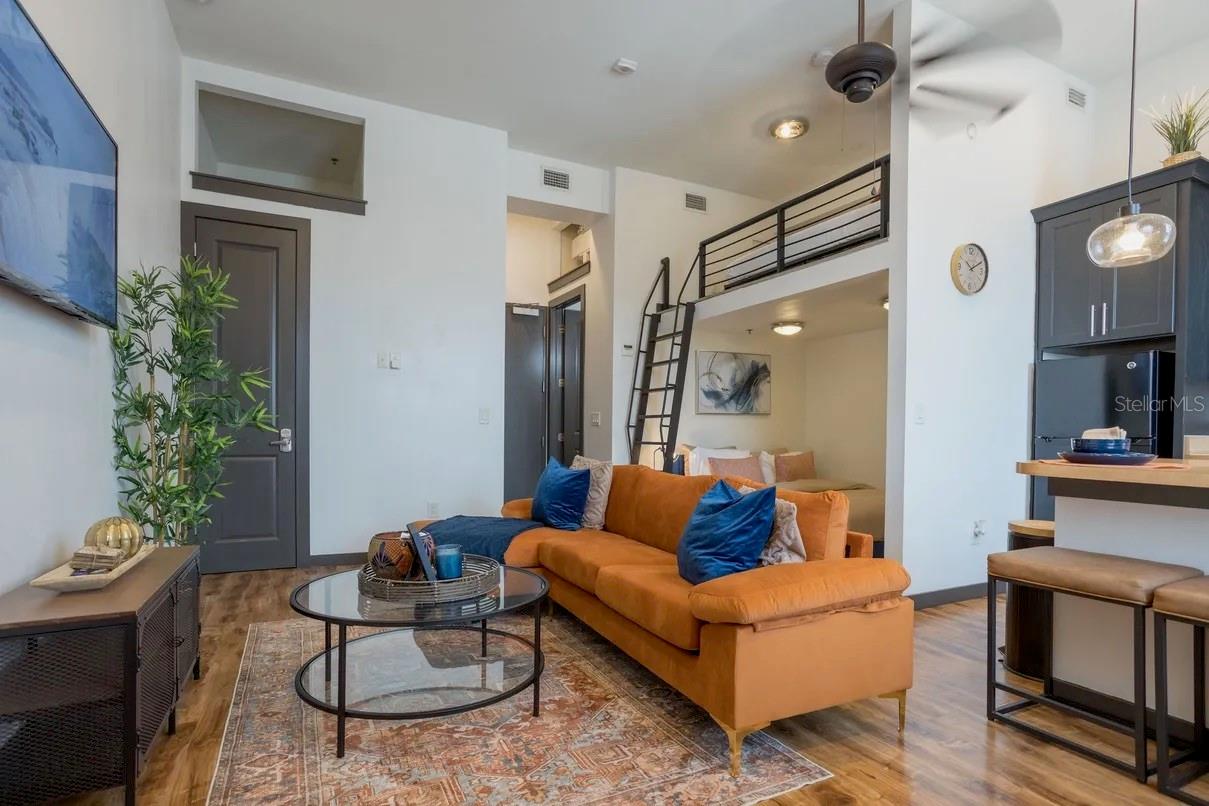 2004 N HOWARD AVE #103, TAMPA, FL, 33607