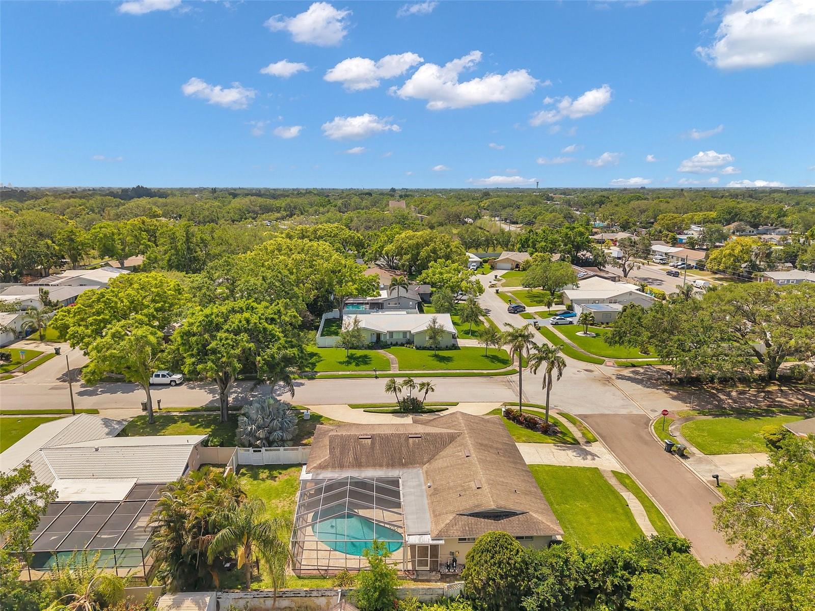 2216 EL DE ORO DR, CLEARWATER, FL, 33764